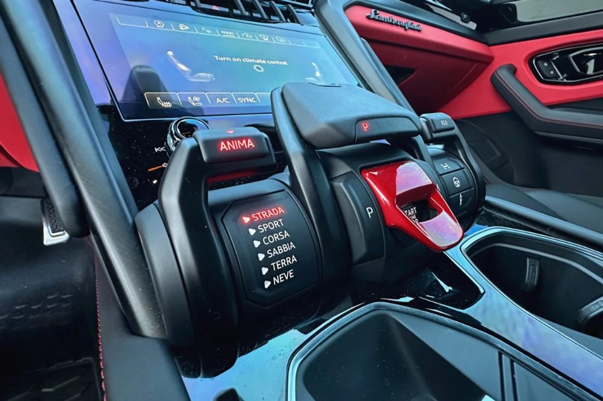 mph009_530978784_Used_2024_Lamborghini_Urus_S_1766489690_9eab876aa8