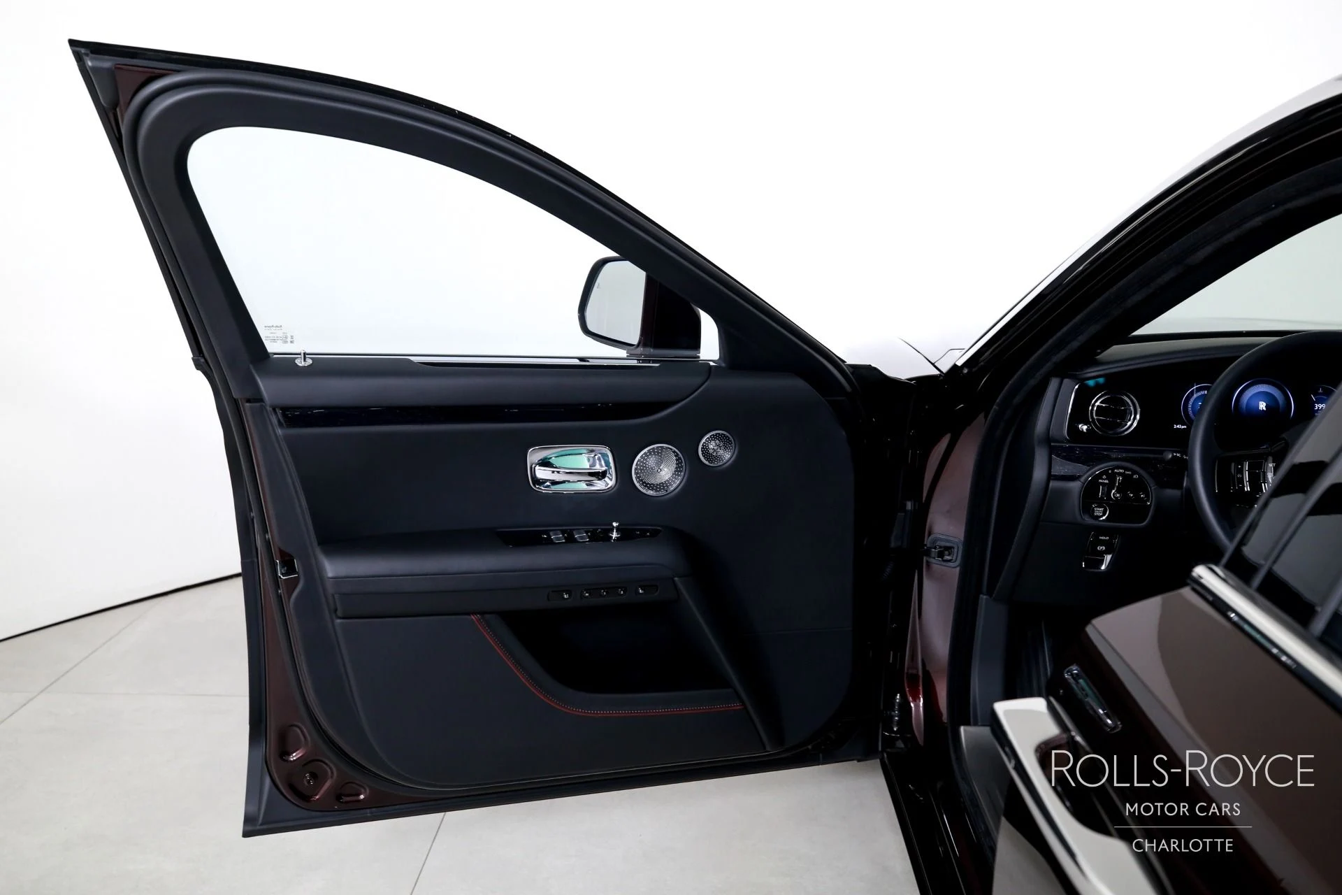 mph009_531242211_Used_2026_Rolls_Royce_Ghost_1782835790_45be691dac