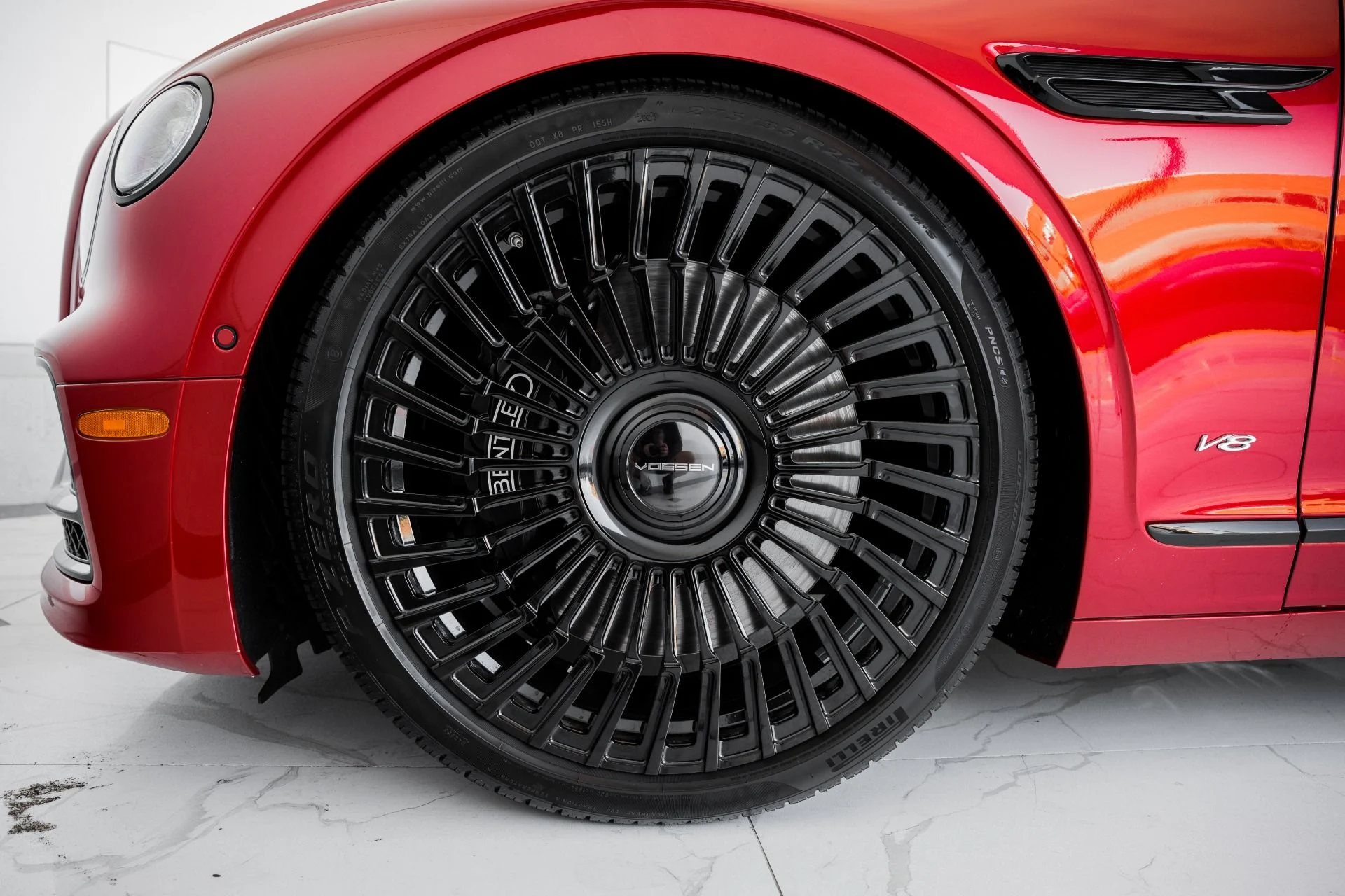 mph009_532099248_Used_2022_Bentley_Flying_Spur_V8_1694798625_d6c7a5c8c1