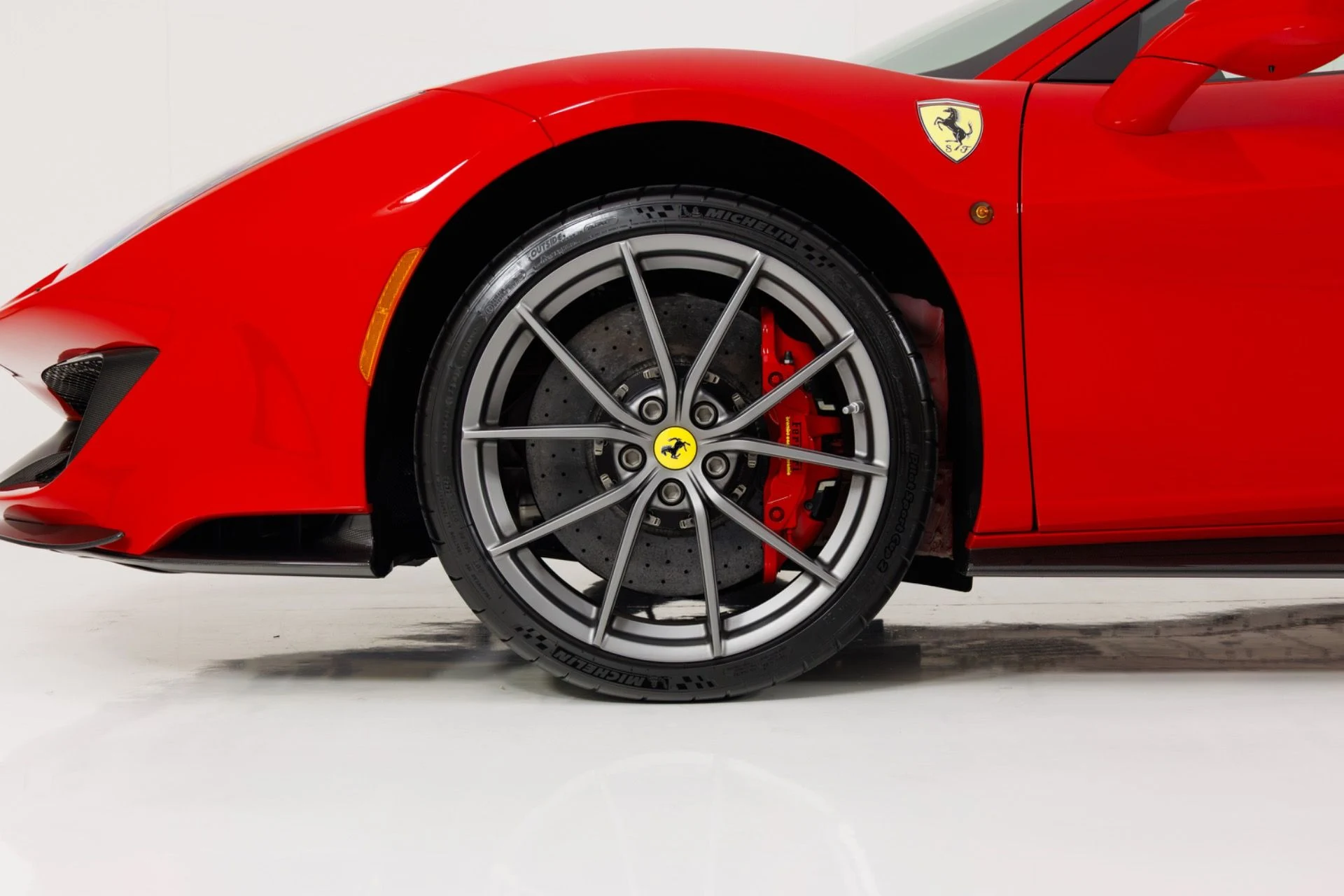 mph009_532507923_Used_2020_Ferrari_488_Pista_1775510995_246f03e267