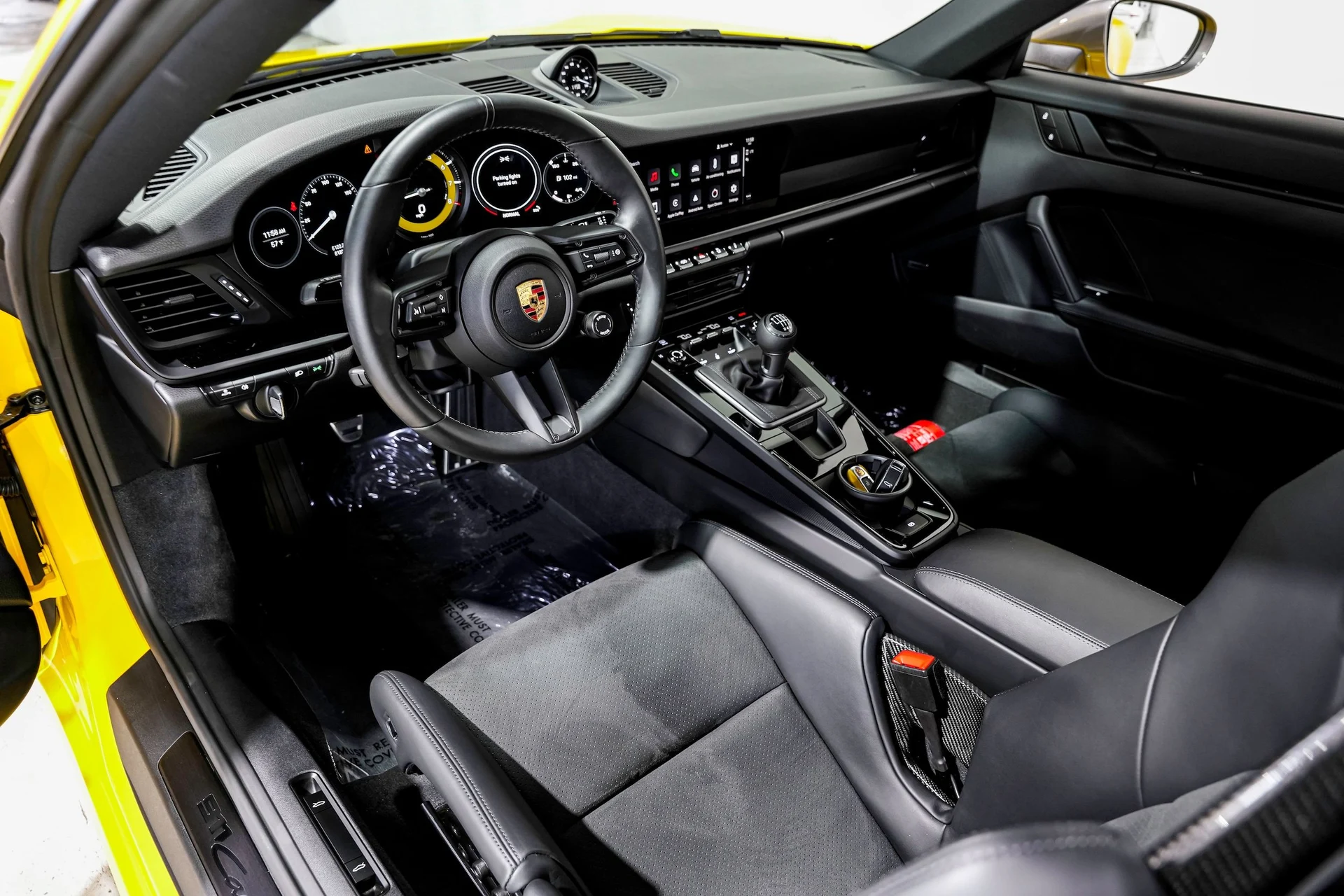 mph009_537137523_0d79dfa802d046e66b3bfedda390445ax_0200c82937