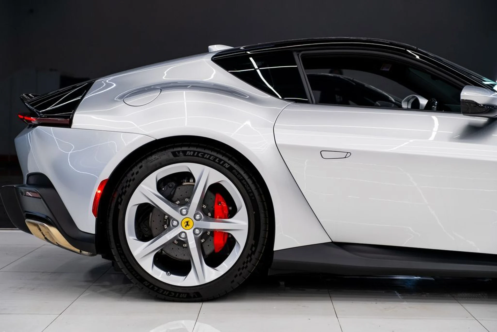 mph009_537194970_7e874d3c3f32f8ab852fba3c6e1a27dc_43296d6186