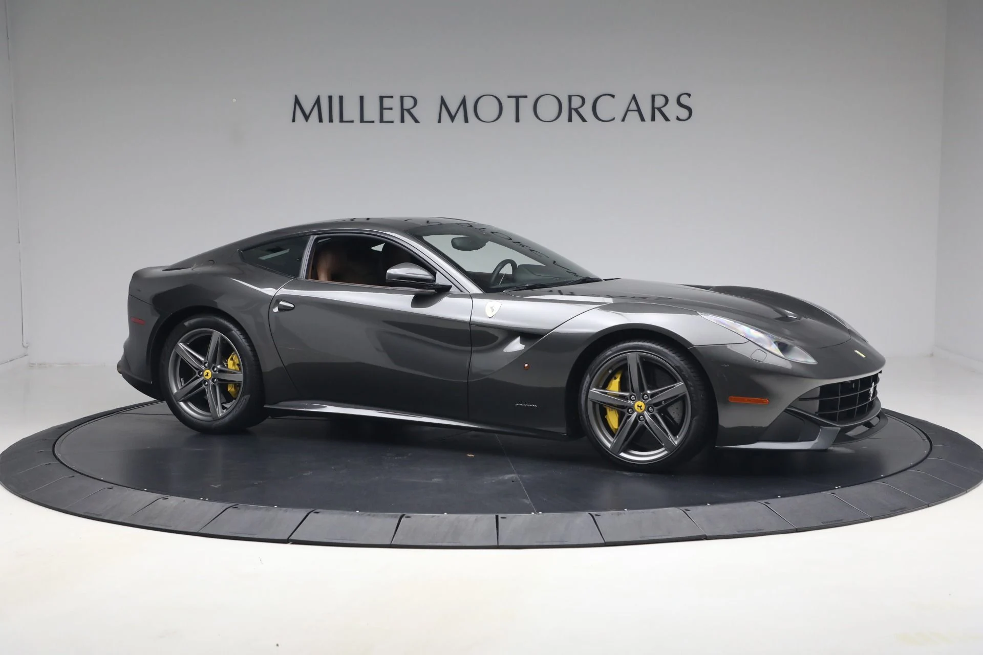 mph009_544294119_Used_2014_Ferrari_F12berlinetta_1784557608_ca2521b204