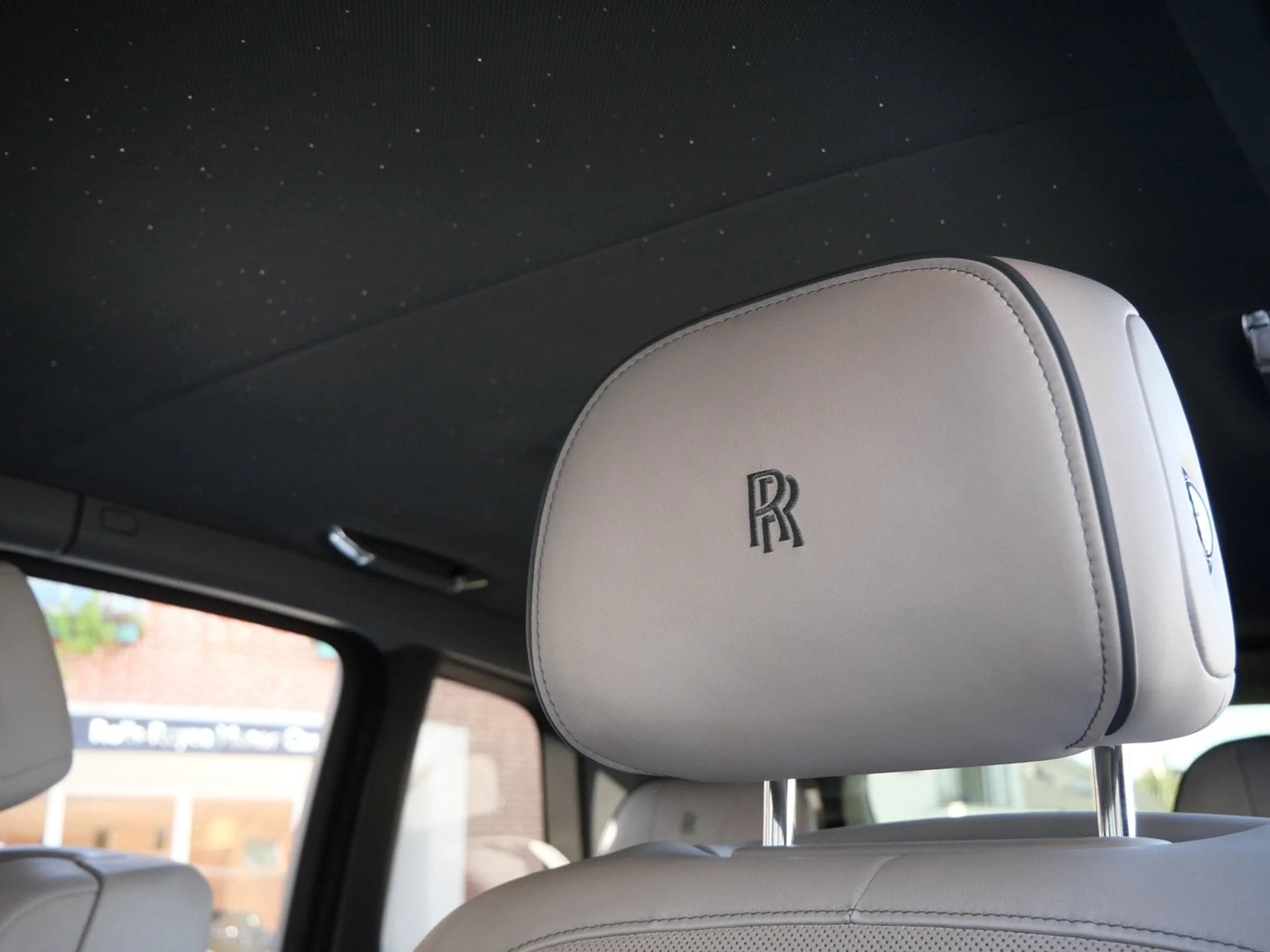 mph009_544317181_337ae90d7929dc419dd0b24aadb0d73dx_3cf48b48de