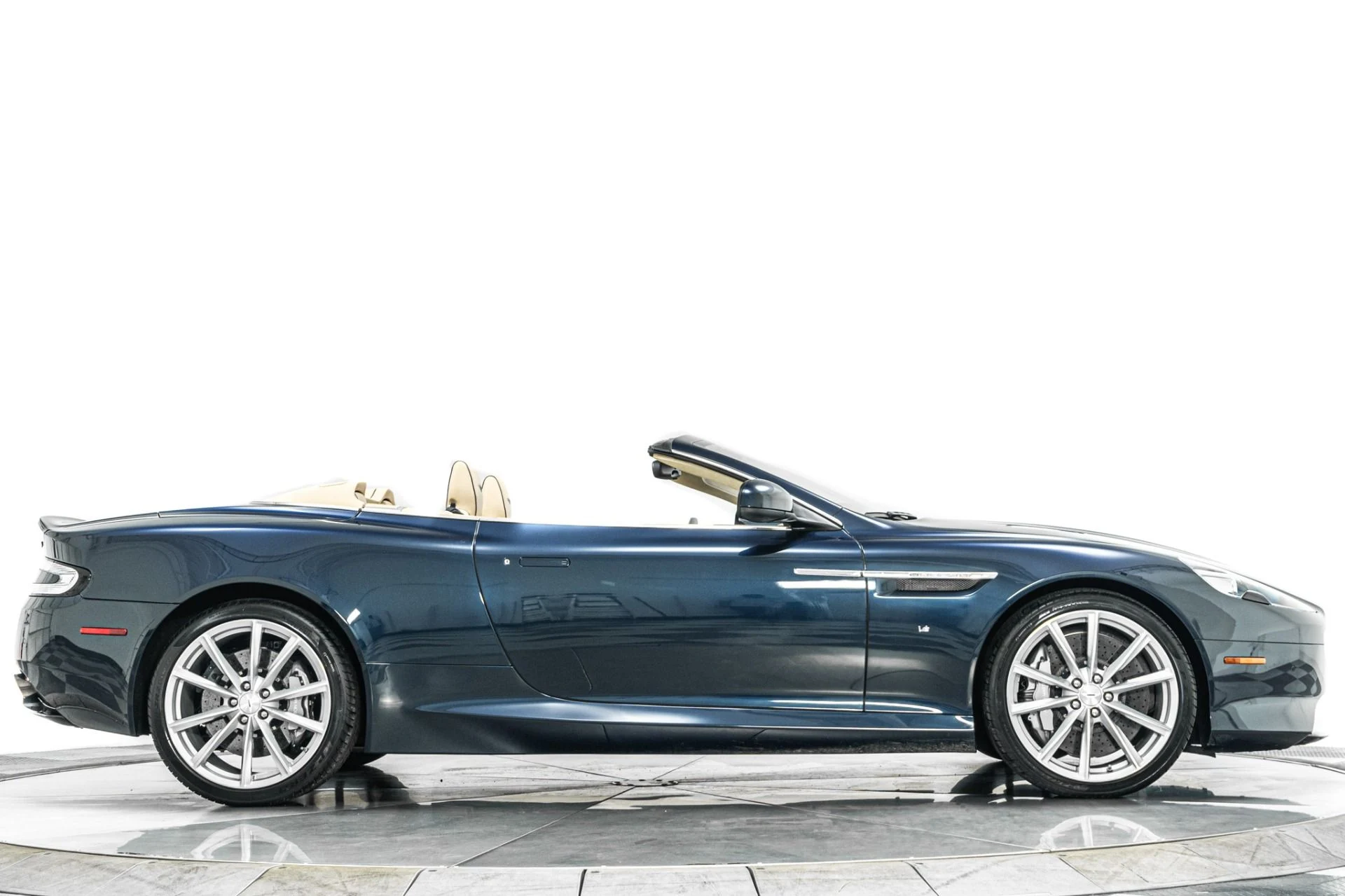 mph009_551307492_Used_2016_Aston_Martin_DB_9_GT_Volante_540_Horsepower_V12_Low_Miles_1785792333_83d854d59b