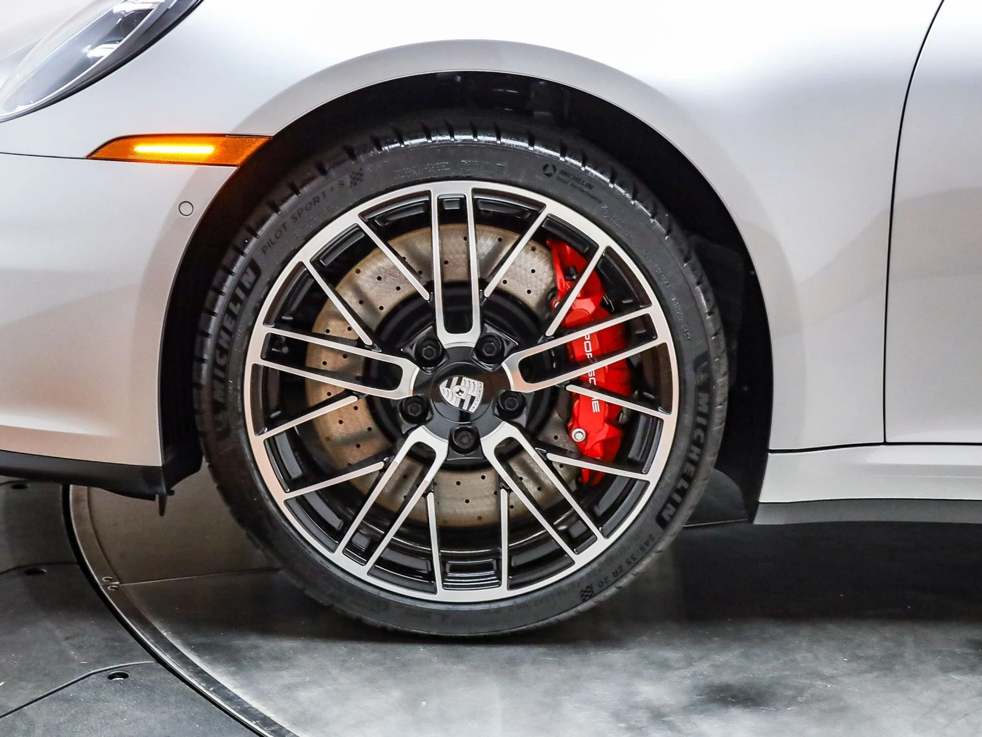 mph009_553589259_e52ec177cdc500eae879163ccb30805cx_cc4357078f