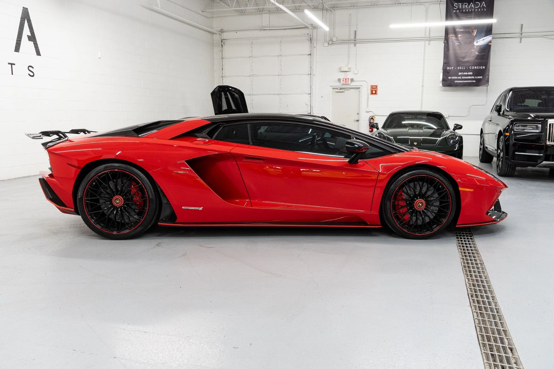 mph009_556800569_Used_2018_Lamborghini_Aventador_LP_740_4_S_1772662889_3f20d739ac
