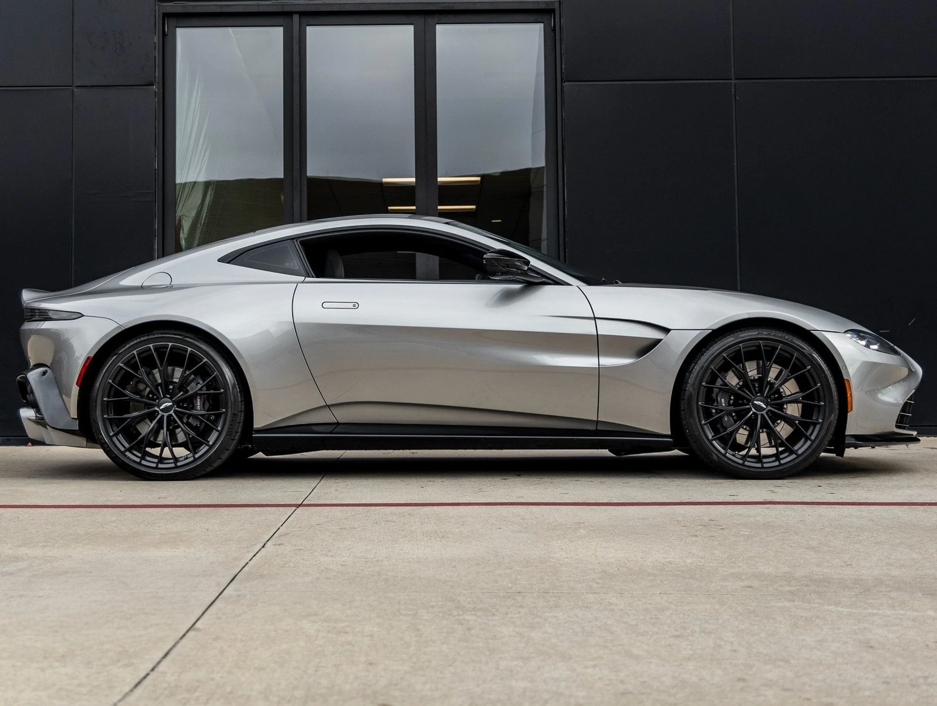 mph009_564146222_10_f446c76f55