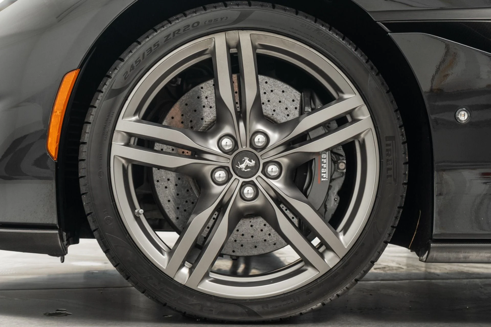 mph009_5653849_Used_2020_Ferrari_Portofino_Lots_of_Interior_Carbon_Square_Quilting_Magneride_Suspension_1763996750_1631e690ad