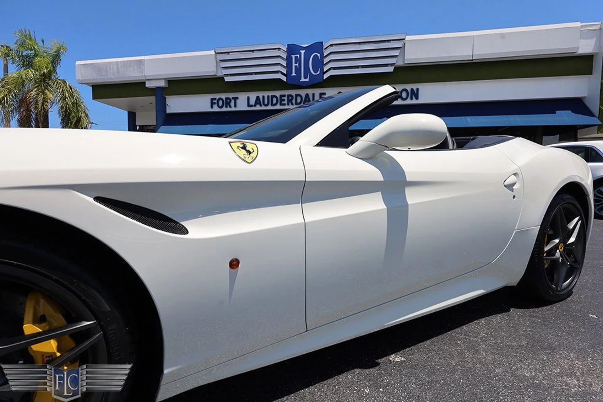 mph009_566850166_used_2015_ferrari_california_t2drconvertible_6305_23020099_10_1024_933465c288