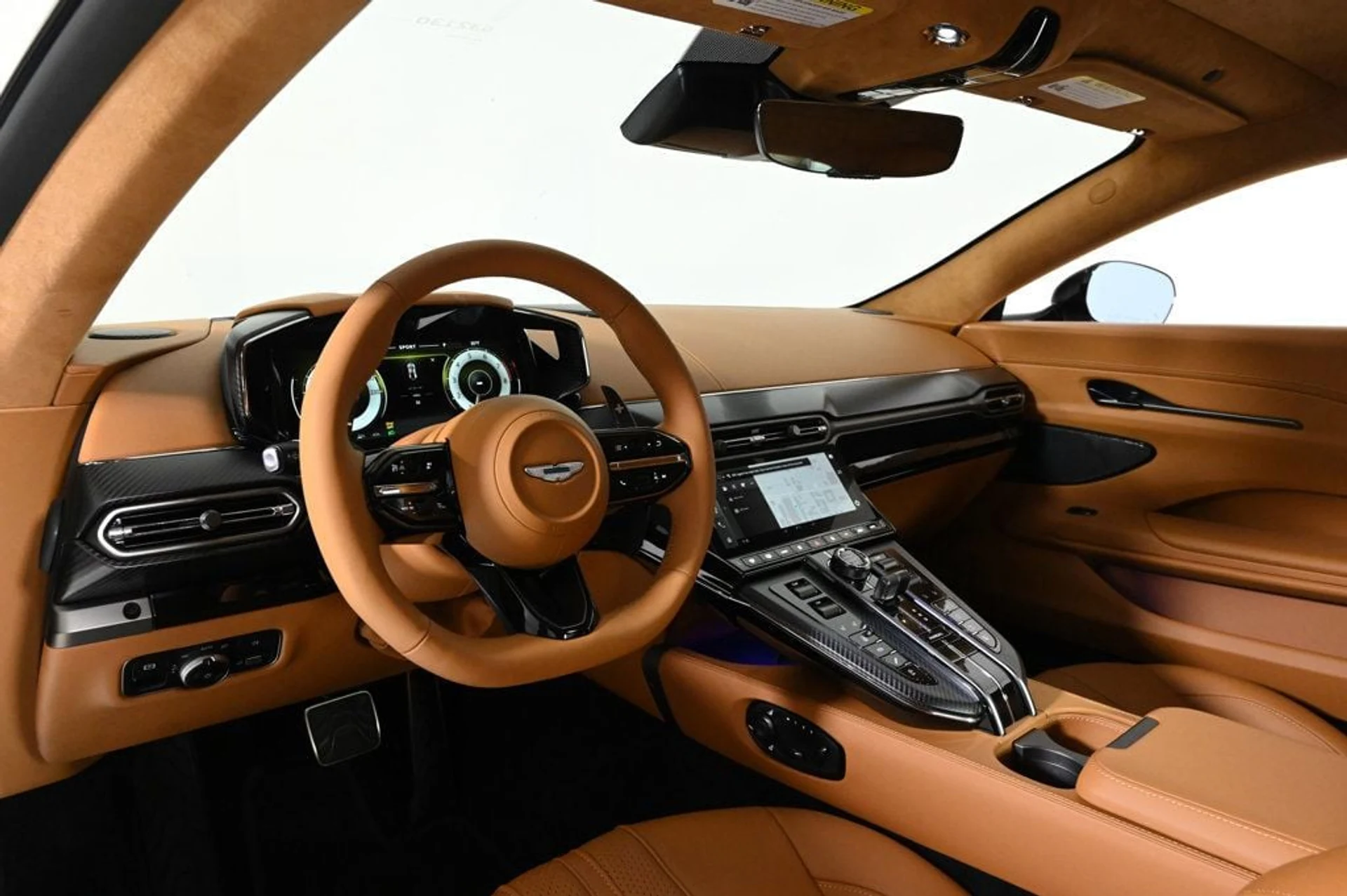 mph009_570036377_new_2026_aston_martin_vantage_coupe_11350_22900896_9_1024_4fbb8e728c