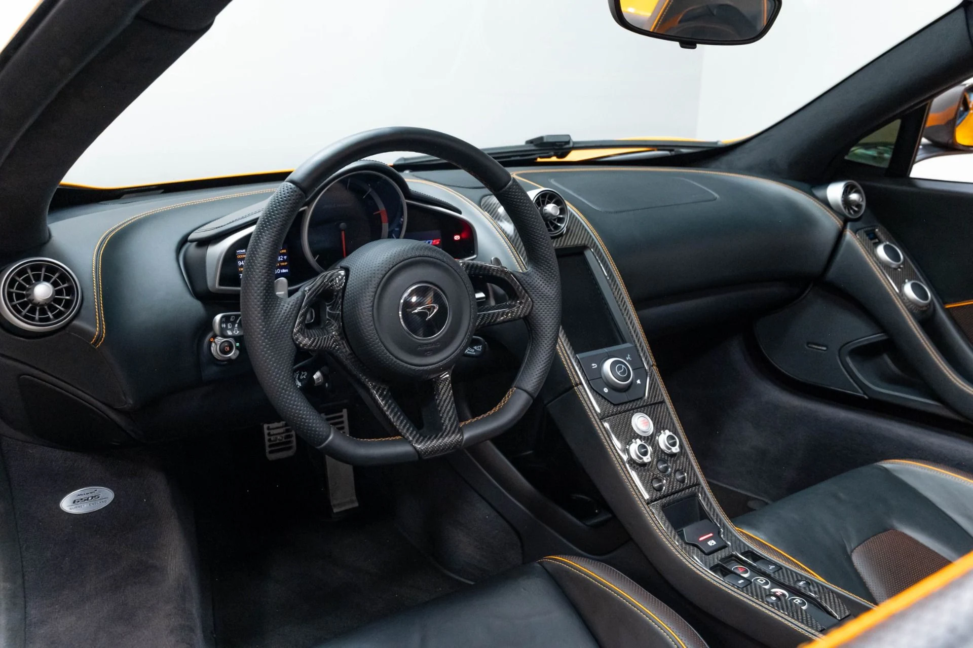 mph009_573771855_Used_2015_Mc_Laren_650_S_Spider_1784647983_b1a5d4fcf7