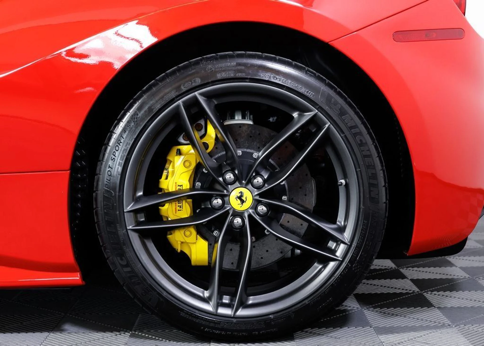 mph009_574231059_319df54805471e2ec95ca3a93596e649_e4d413bd07