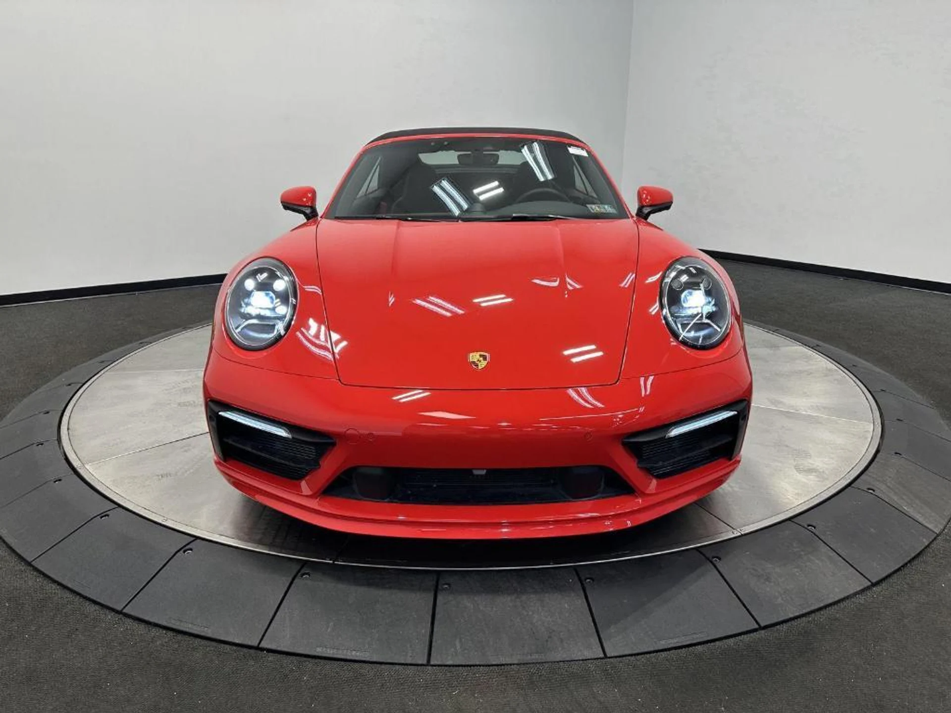 mph009_579796530_S_Bxzv_Yu0_AGBJ_477v_JE_26mvy_O4_T8_465f7e59e1