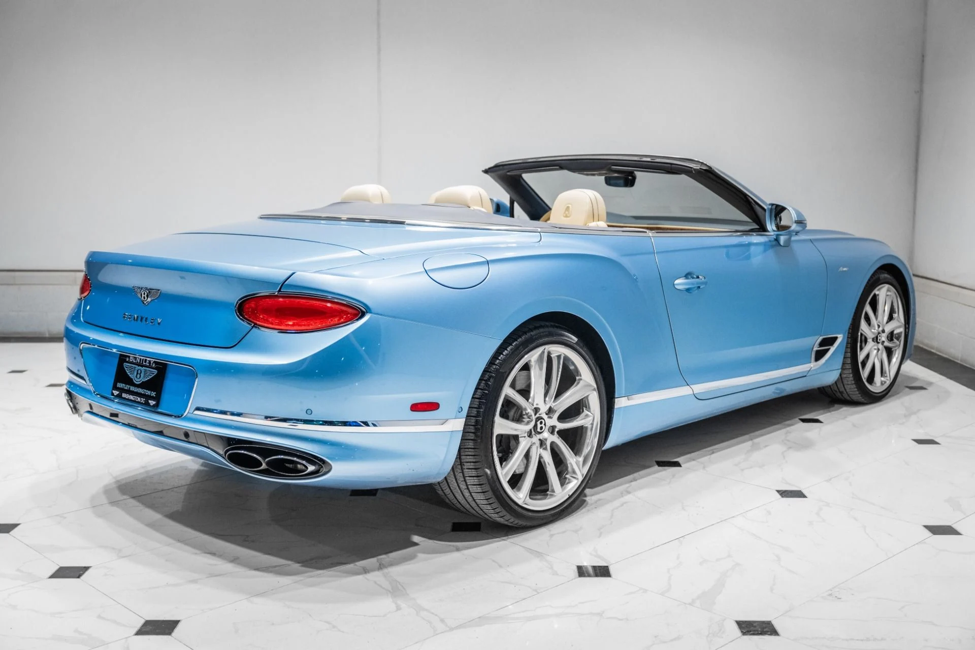 mph009_582609214_Used_2023_Bentley_Continental_GTC_V8_1772126417_ec97d85649