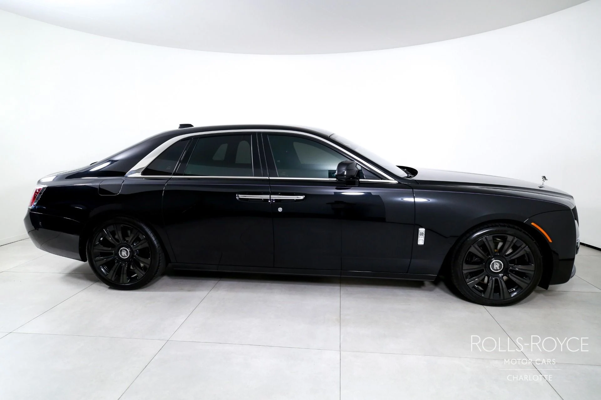 mph009_588048043_Used_2022_Rolls_Royce_Ghost_1786637312_409b7c84c8