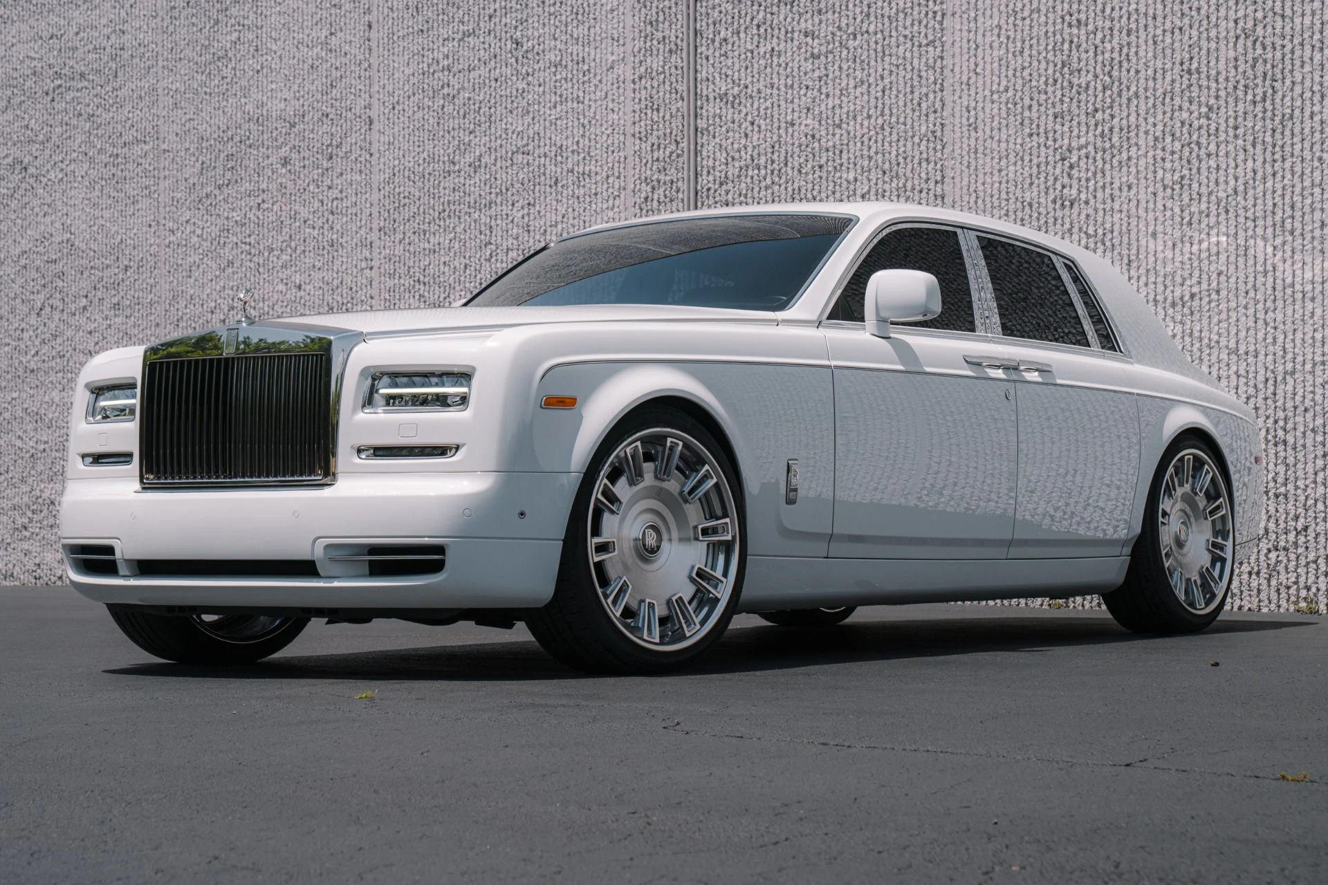 mph009_596132722_Used_2015_Rolls_Royce_Phantom_454_K_MSRP_11mo_CPO_Remaining_Immaculate_Example_1747783519_fb321805e5