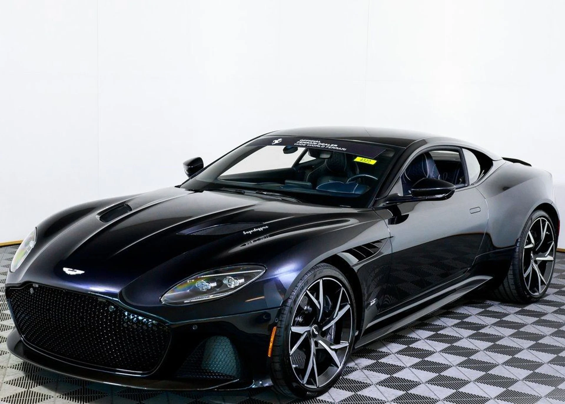 mph009_600153204_1c84d6ee9b2bebf39718e38b4fc37258_951d0d3e7e