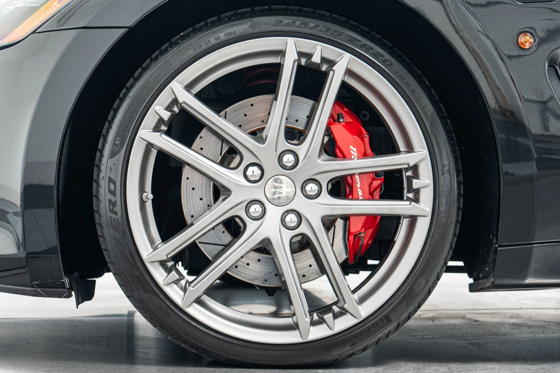 mph009_602036846_Used_2014_Maserati_Gran_Turismo_Convertible_MC_Special_Order_Paint_Sport_Exhaust_1776271961_c5338fa223