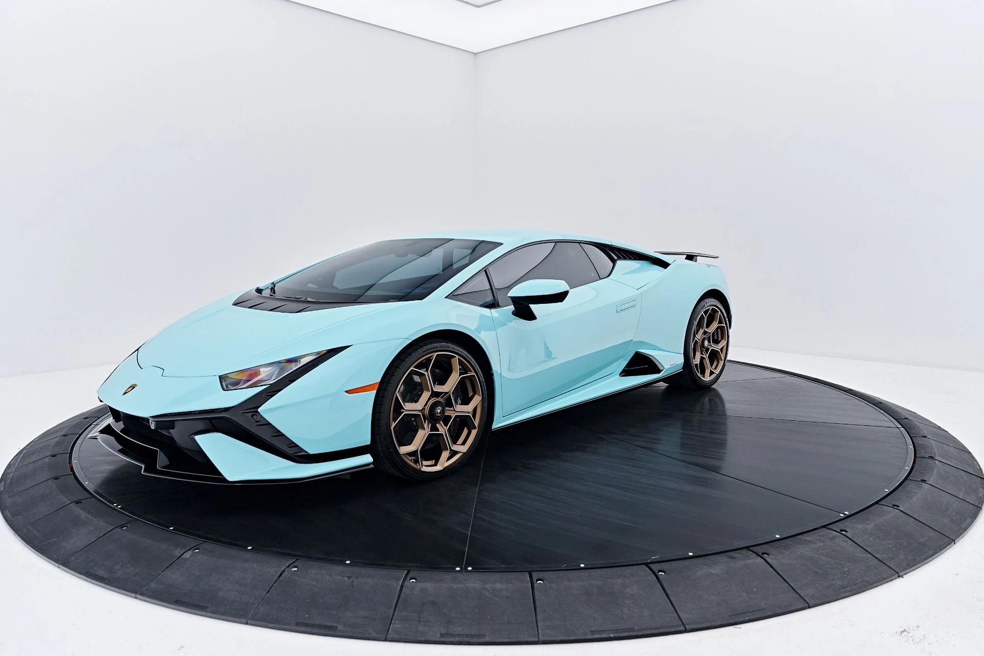 mph009_602349644_Used_2024_Lamborghini_Huracan_Tecnica_Base_1788455336_e6ba7cb3a8