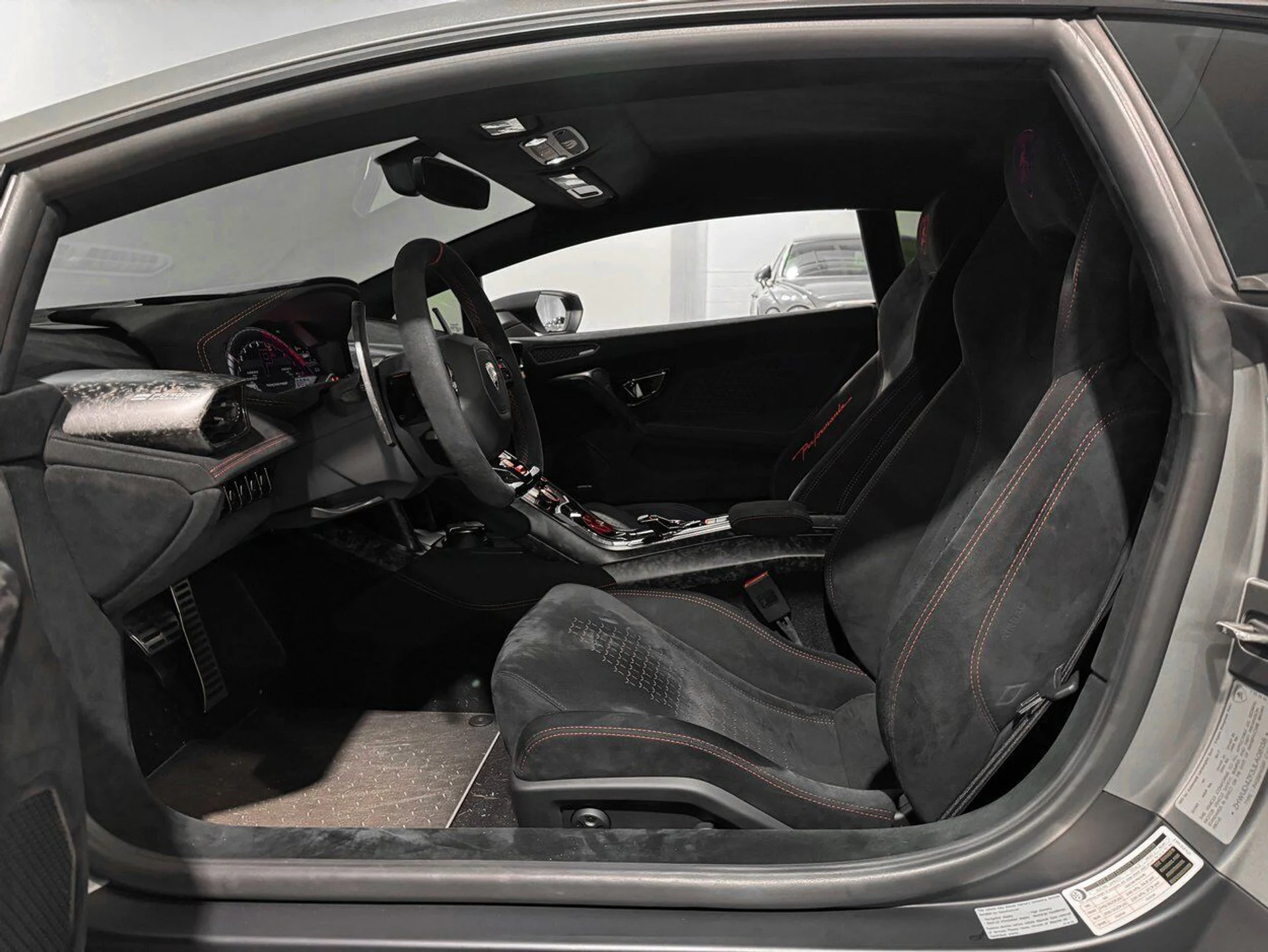 mph009_615428417_469da8d2bf58e4bd558962f25b0b14c6_a6786e1b18