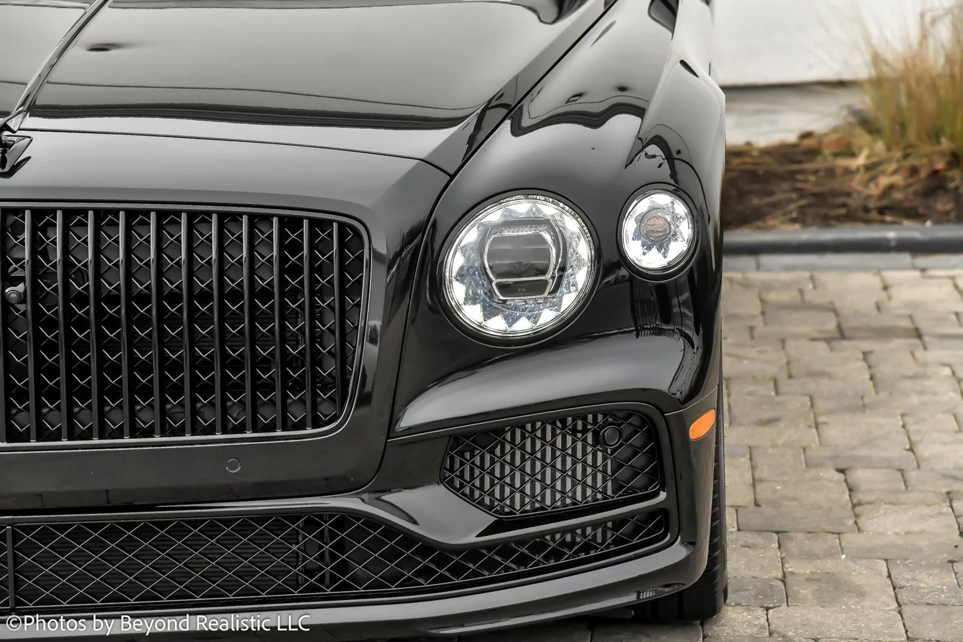 mph009_622247363_Used_2021_Bentley_Flying_Spur_V8_Mulliner_Driving_Spec_Blackline_Spec_1735895615_2a001eef6d
