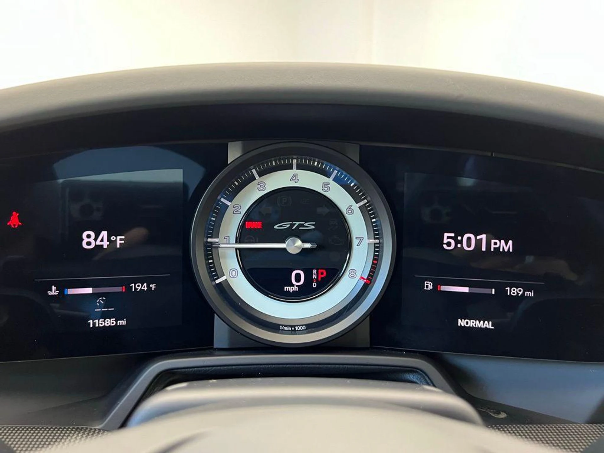 mph009_622269936_WA_Zrd_Kt_NK_Ylie_VMF_Iv_U628_Y_Pnp_Q_daf7ff3709