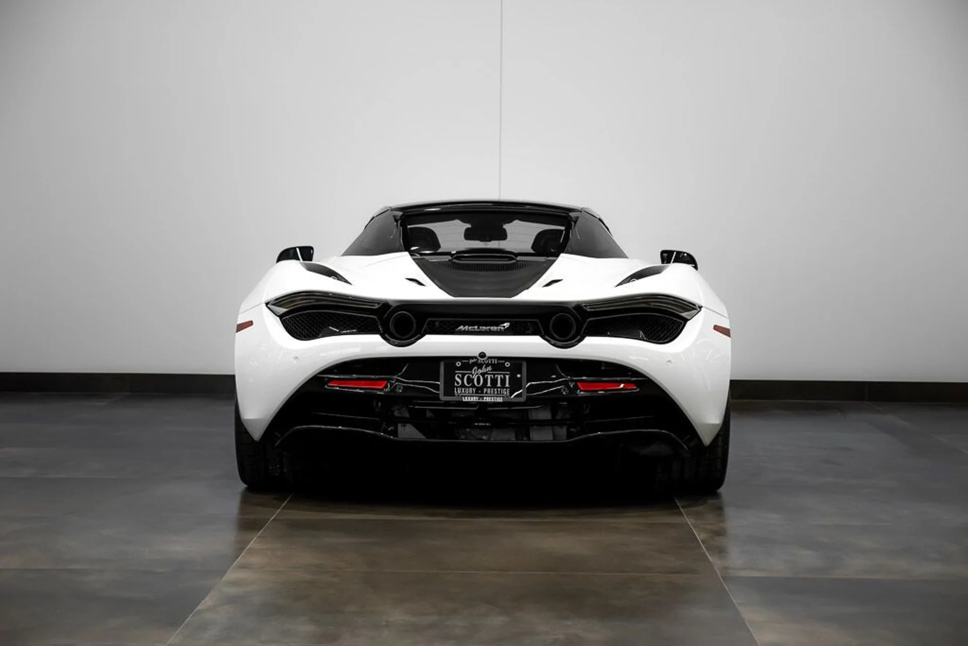 mph009_622753668_mclaren_720s_2020_jpg_v_1758918548_1d0cbabdde