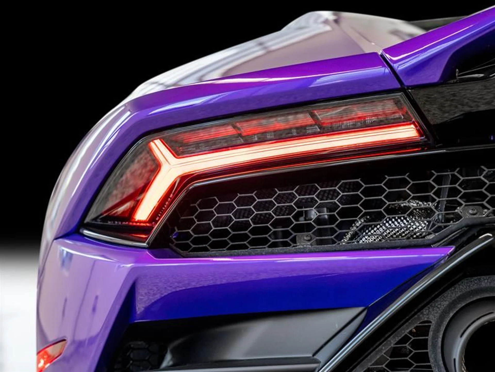 mph009_627426030_xv2tha44_dcc8962103