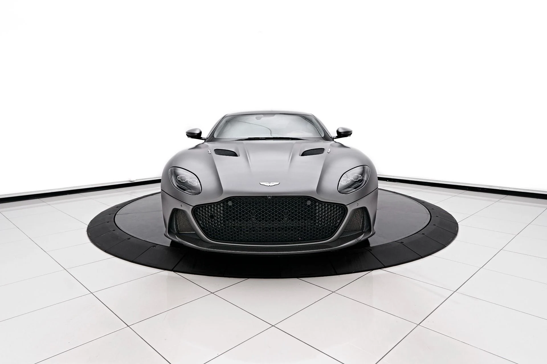 mph009_632364639_Used_2021_Aston_Martin_DBS_Superleggera_1720056625_6fbc40572c