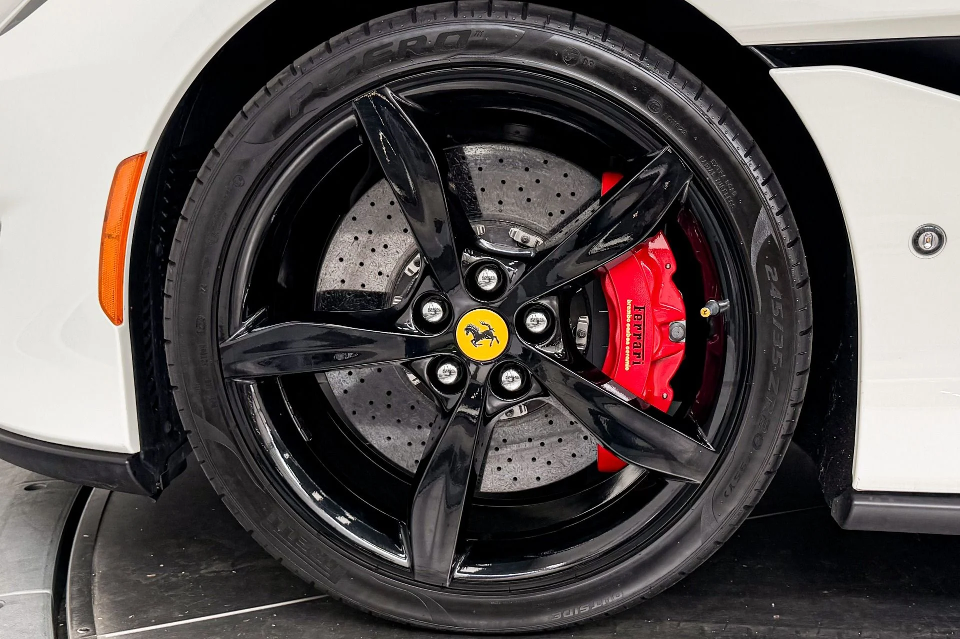 mph009_640577332_Used_2020_Ferrari_Portofino_591_Horsepower_Two_Tone_Interior_1782839445_f50d281609