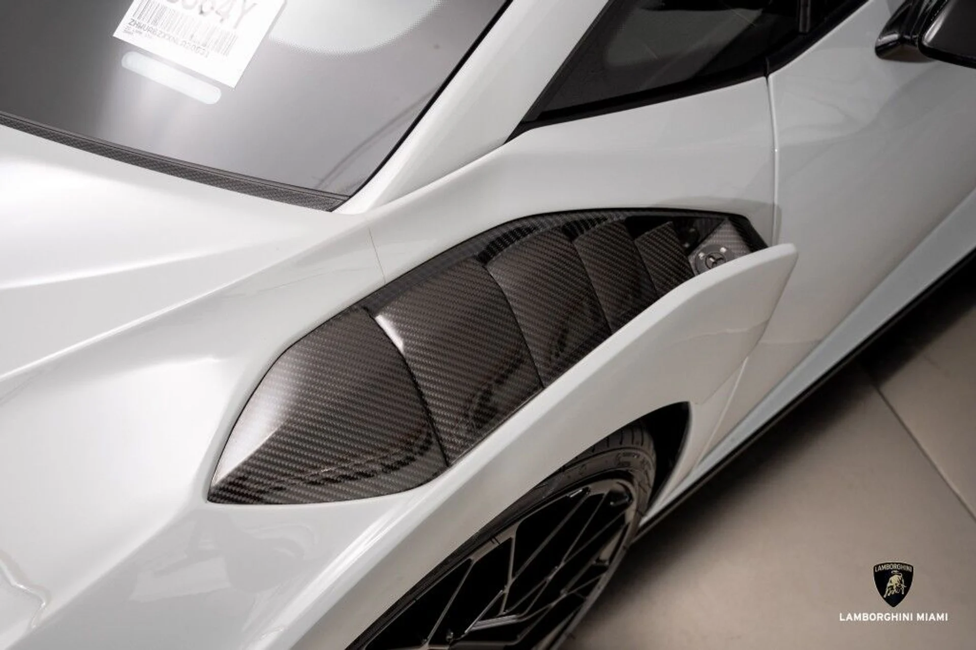 mph009_644048977_bb8228e909a524f82025cf6d1f0df805_dcedb38150