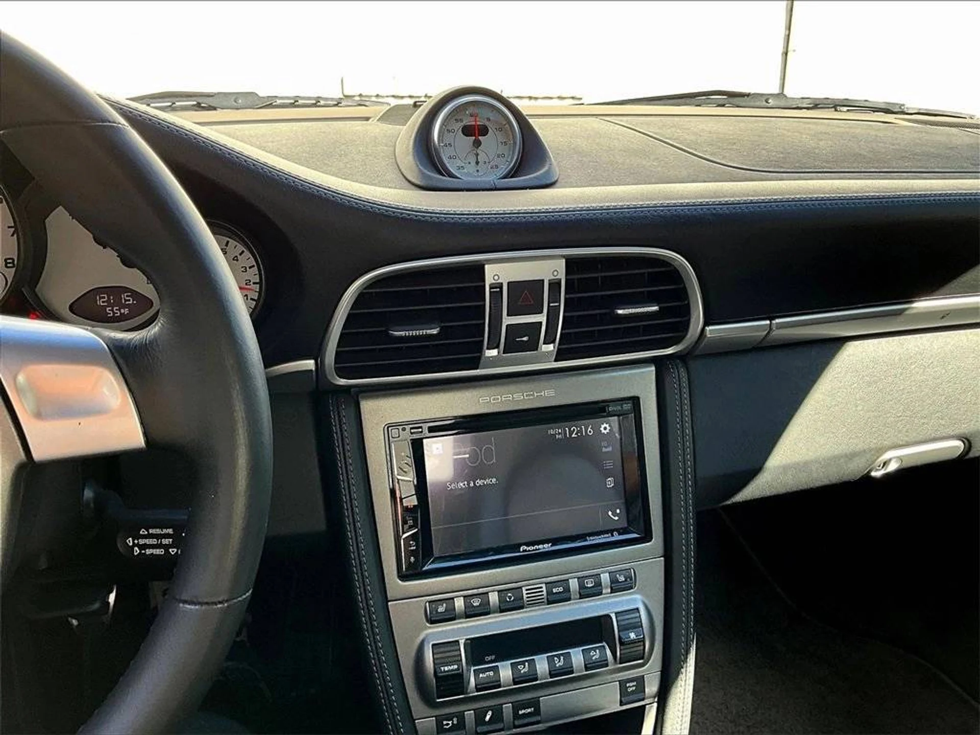 mph009_644067148_1280_6bf6821886