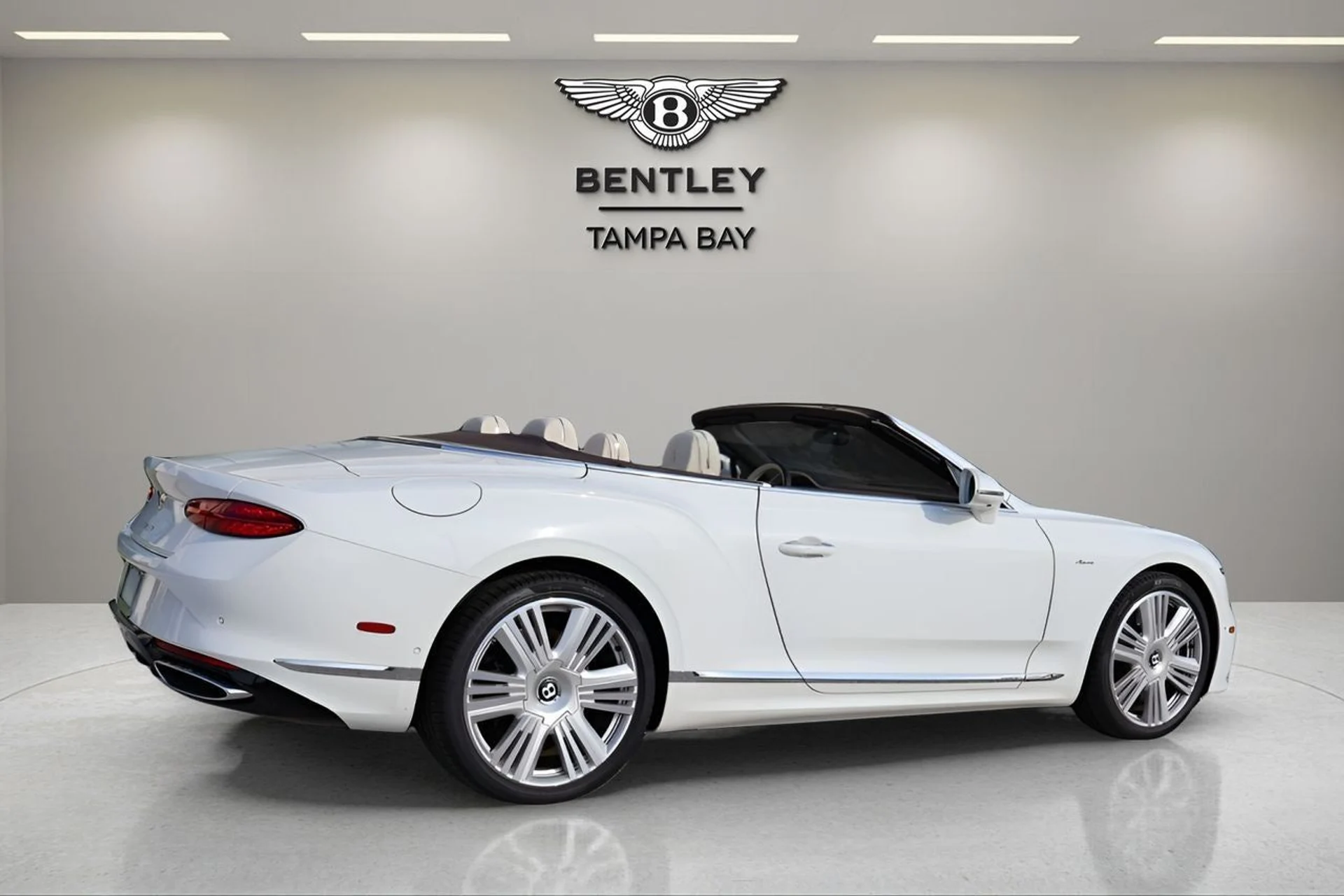 mph009_644535702_10_ed0d95a3eb