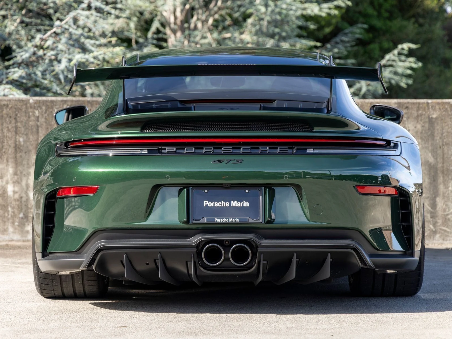 mph009_647899685_10_e4a33cf79c