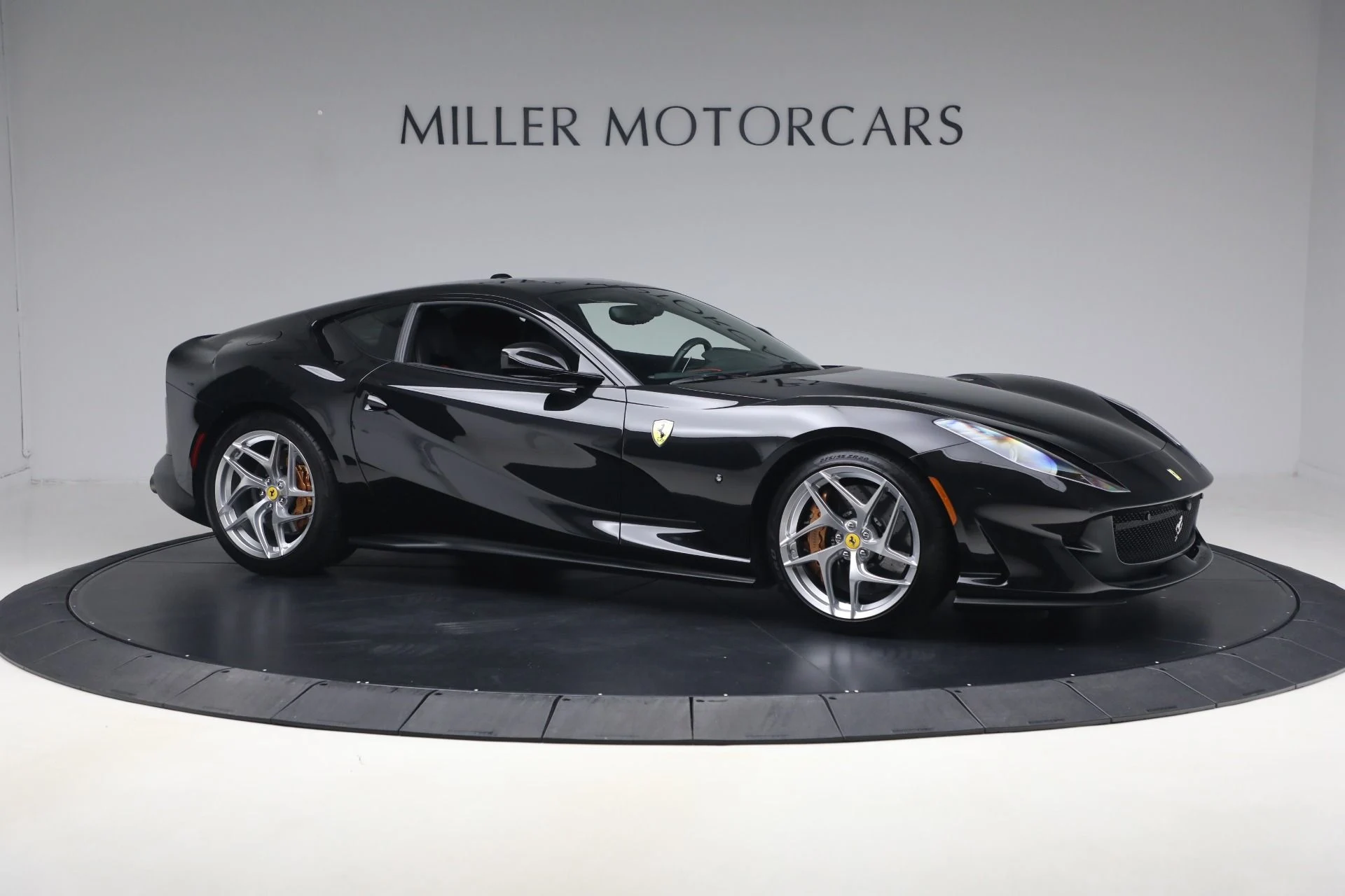 mph009_649497668_Used_2019_Ferrari_812_Superfast_1776271226_6873220cc8