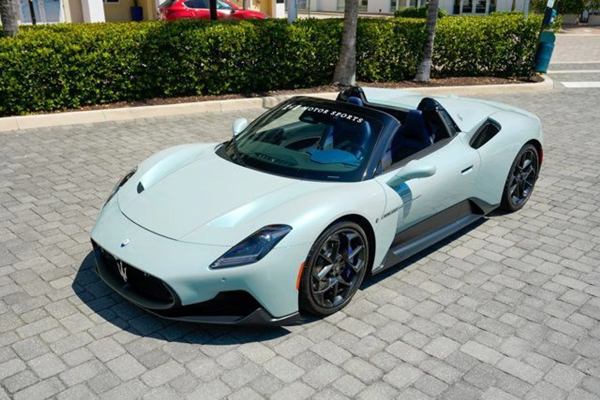 mph009_650580974_22997717_10_640_d835d5eec5