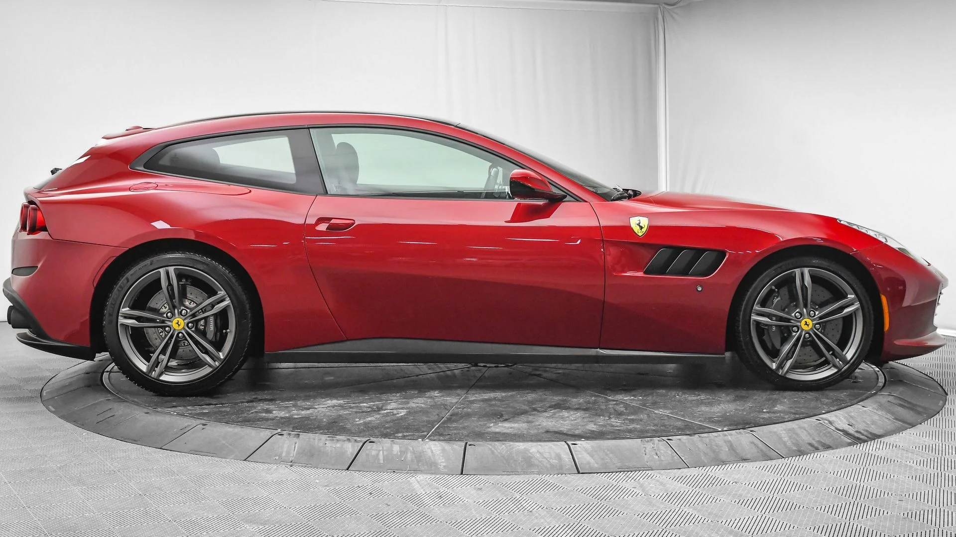 mph009_66080529_893eeea15e8848f29b015364ecd9932a_17e7f708fd