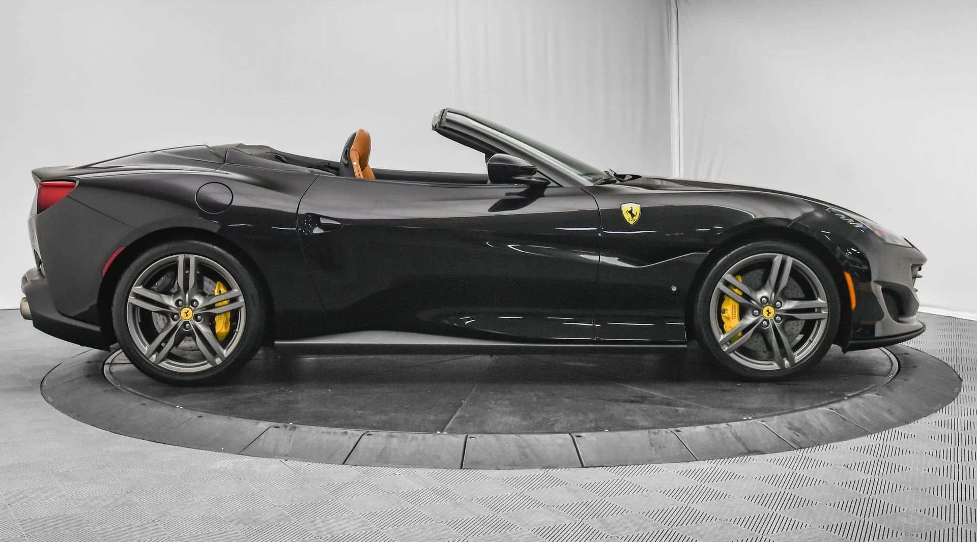 mph009_666168708_3b1bf3cd_8d25_4a25_9a37_41783ece1c07_2ee1d3a641