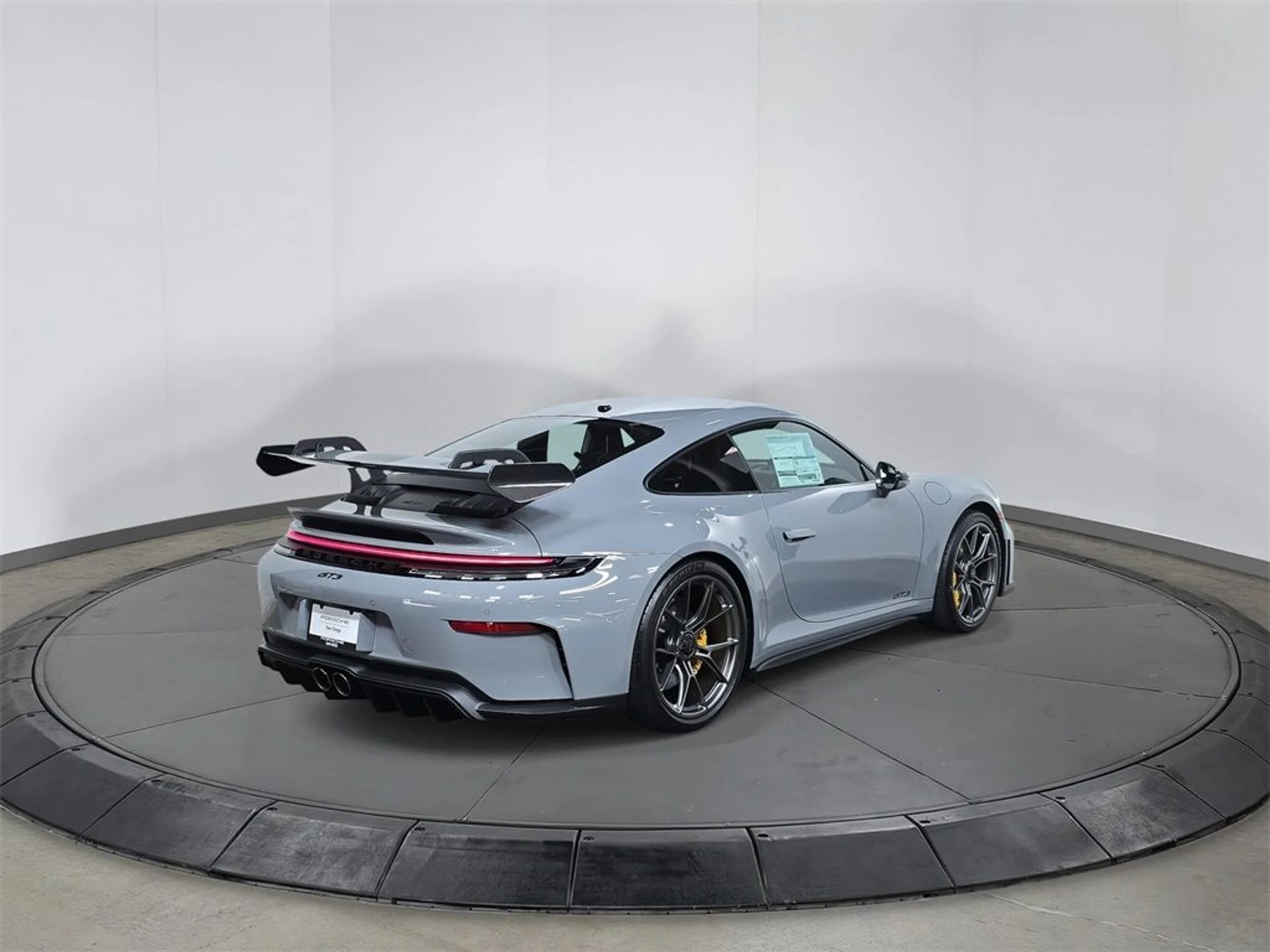 mph009_668174549_cf9764b9a1be7cdeb7bd13571f7b6ce1_e739826567