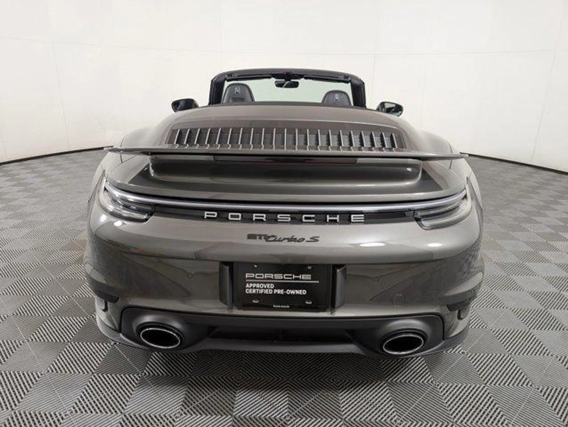 mph009_670149936_s_Z74_Z_Ws_Up9fv_Y_Qs_SJN_Veq_Xq_W_Lig_00e0a6c524