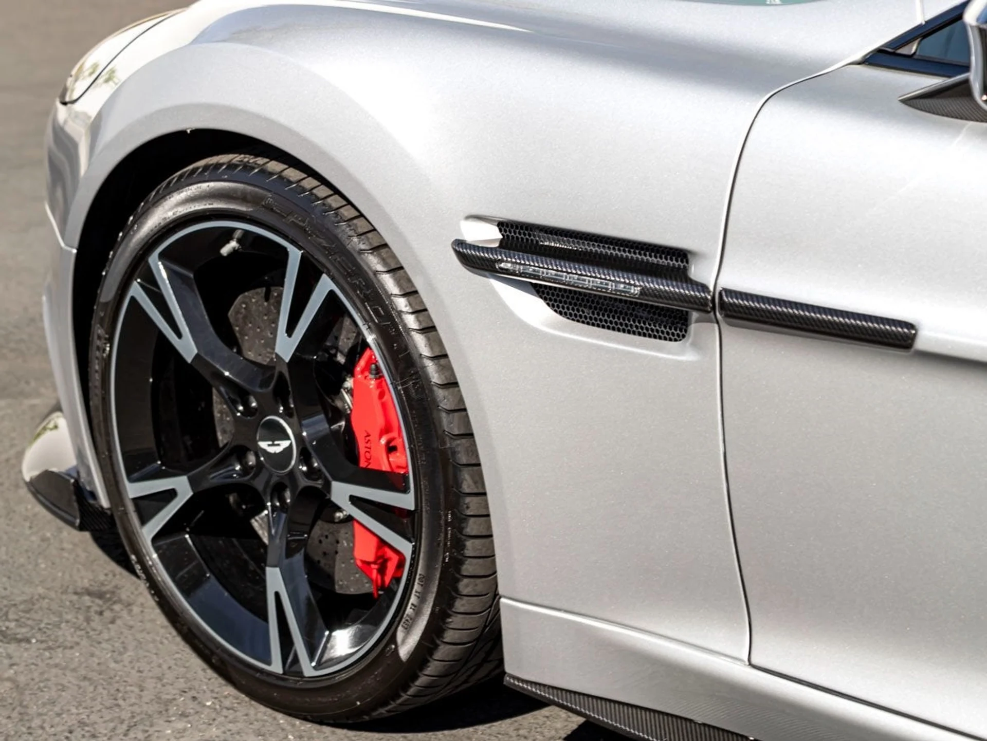 mph009_67342115_10_2d1276f258