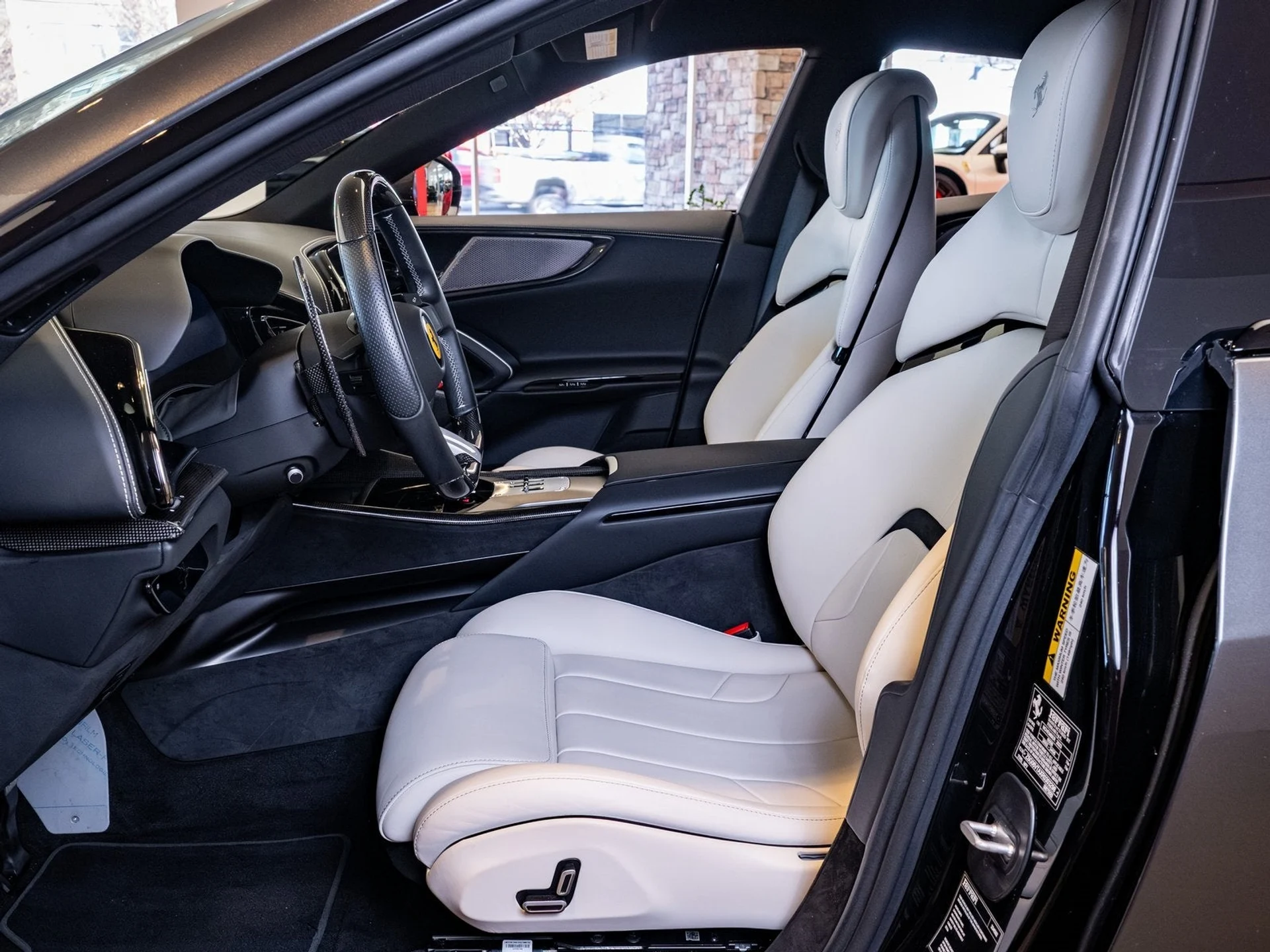 mph009_674882699_10_e4c80bc002