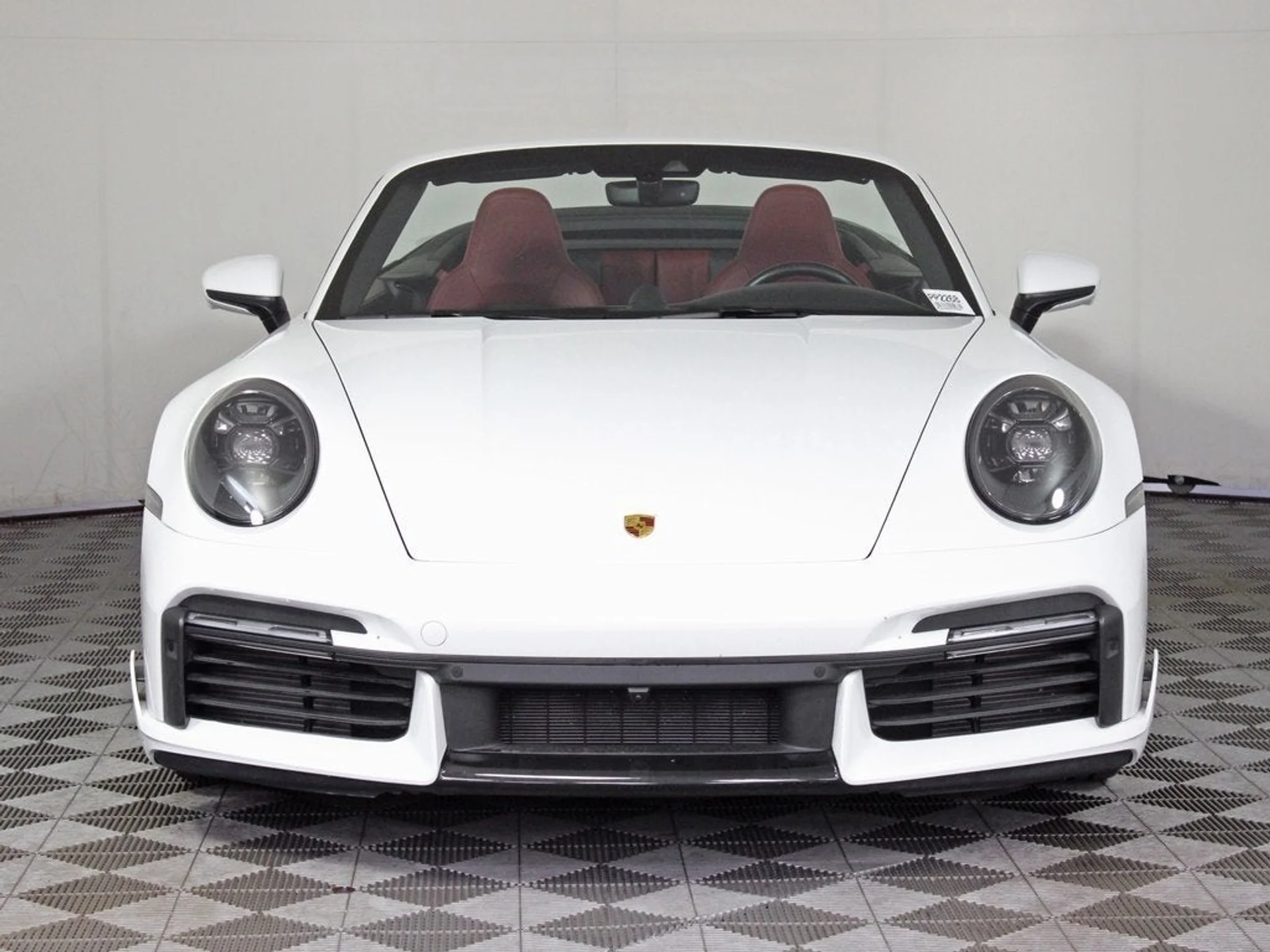 mph009_677879587_10_eae7e77c56