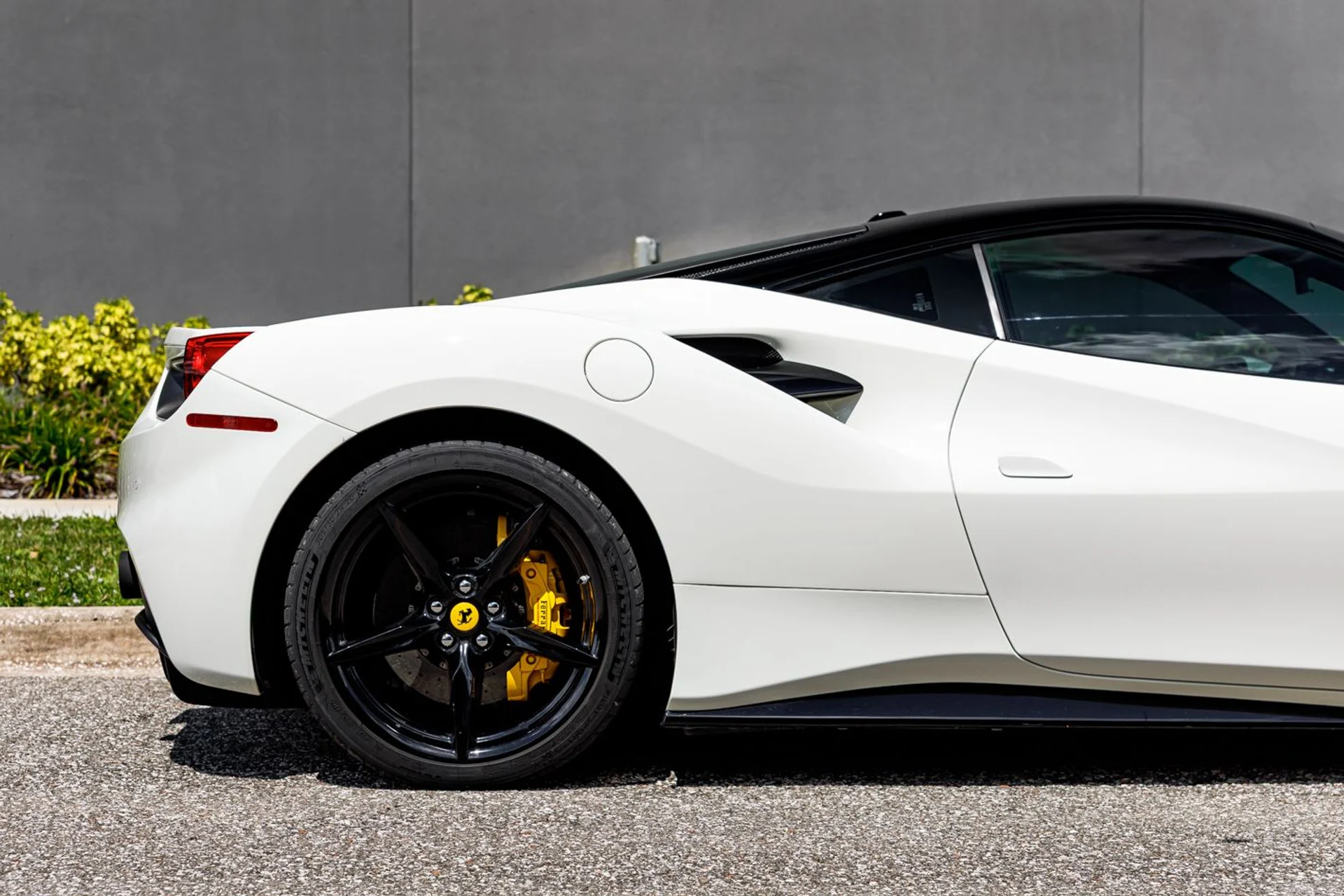 mph009_680463415_Used_2018_Ferrari_488_GTB_34bc5b52b2