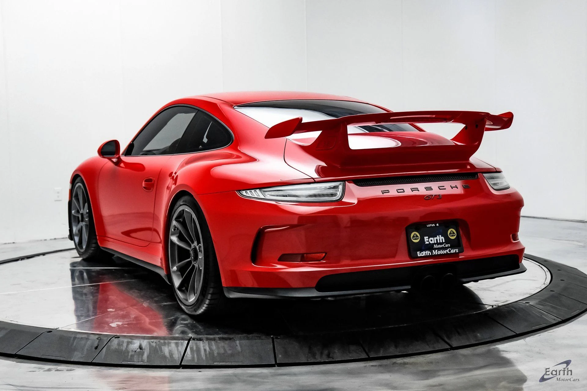 mph009_685472485_e498d1dac6772a8f86189c11b9836cb8x_c87ec36d40