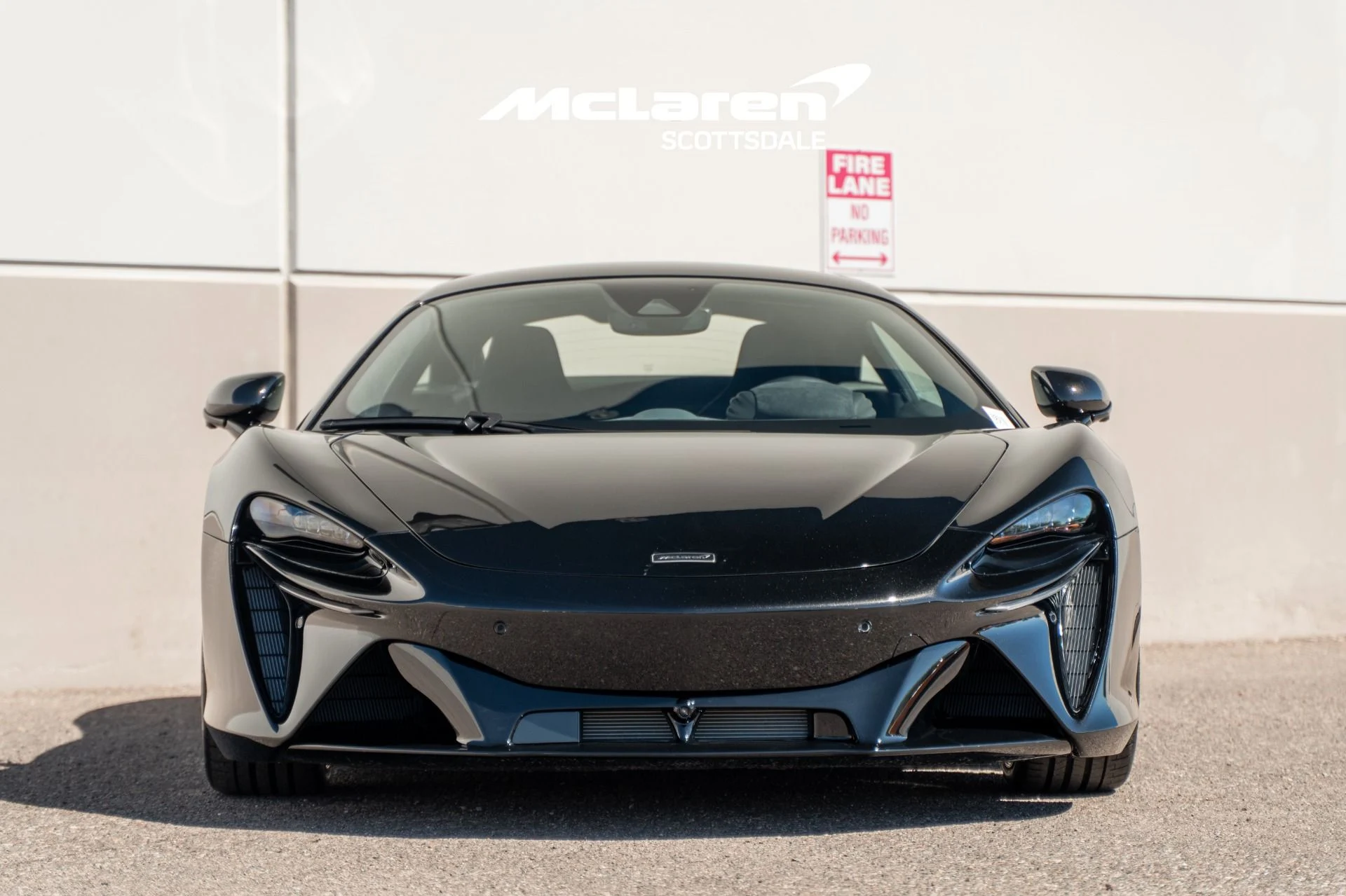 mph009_691561949_Used_2025_MCLAREN_ARTURA_1759477334_40f68df3c8