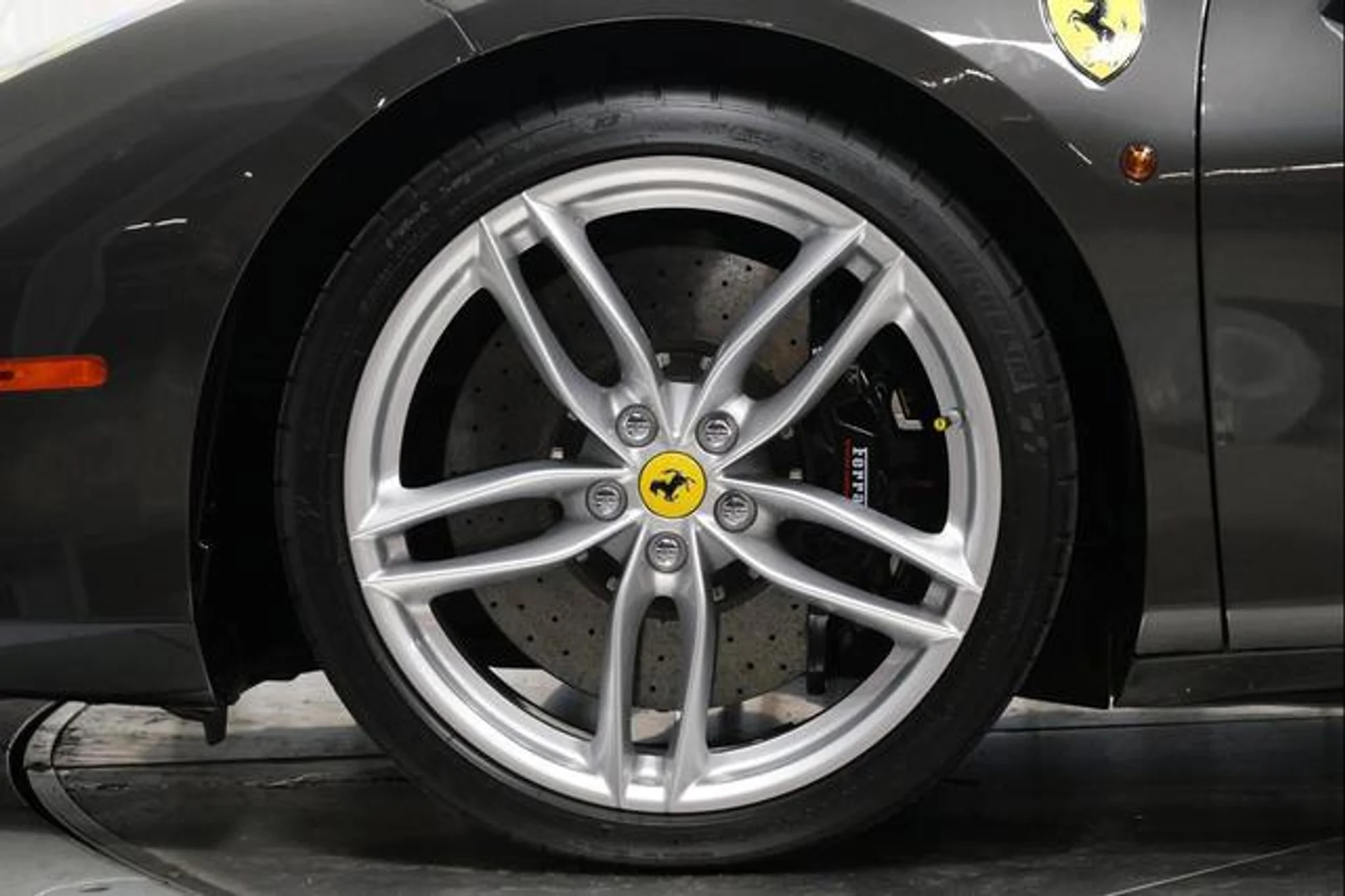 mph009_696815775_hmkh_LB_Fcd3_T_Op_XF_Us_Hkg_B2836so_da76736fa7