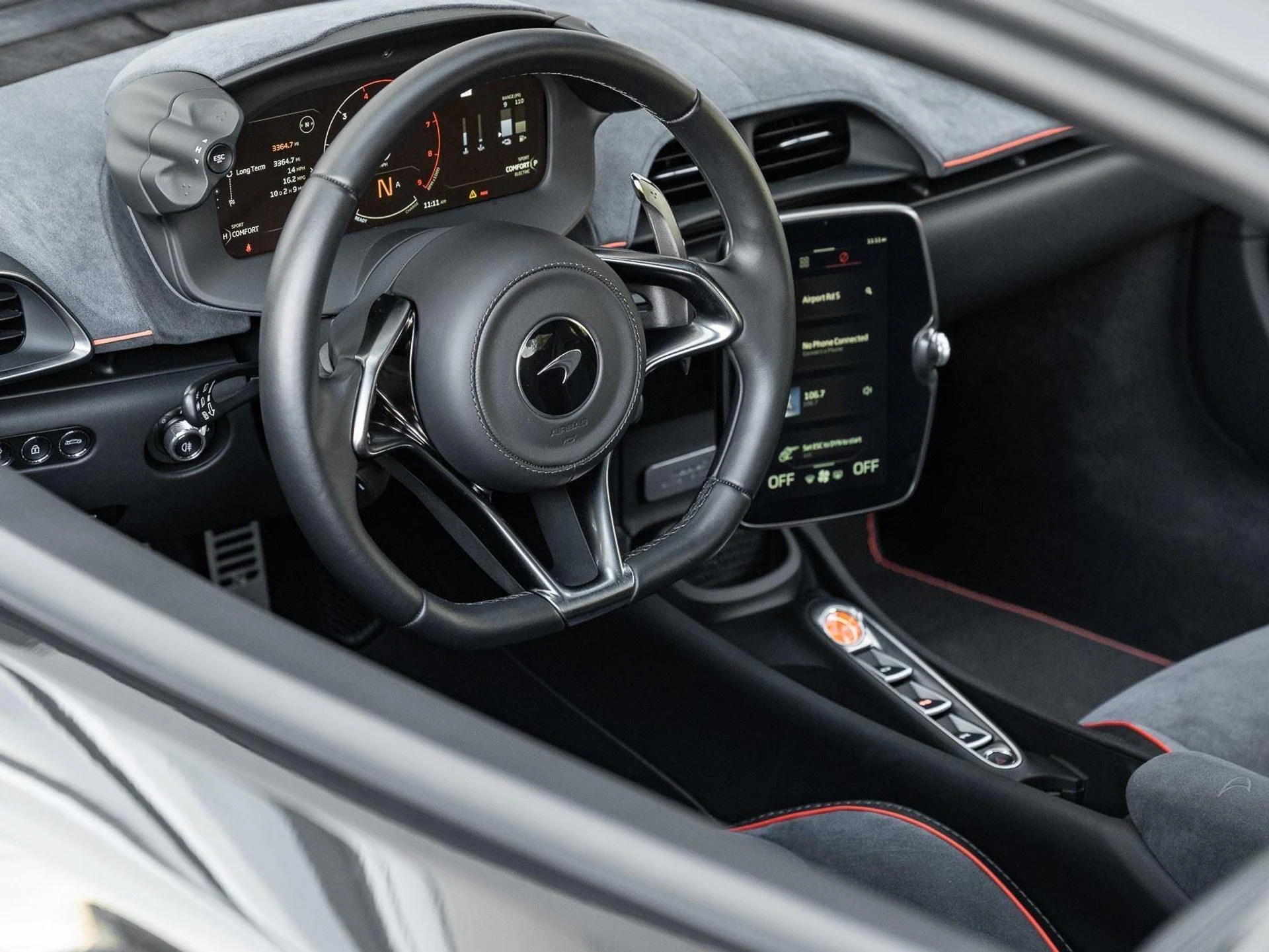 mph009_700068313_Used_2025_Mc_Laren_Artura_Coupe_1773864510_72709a8992