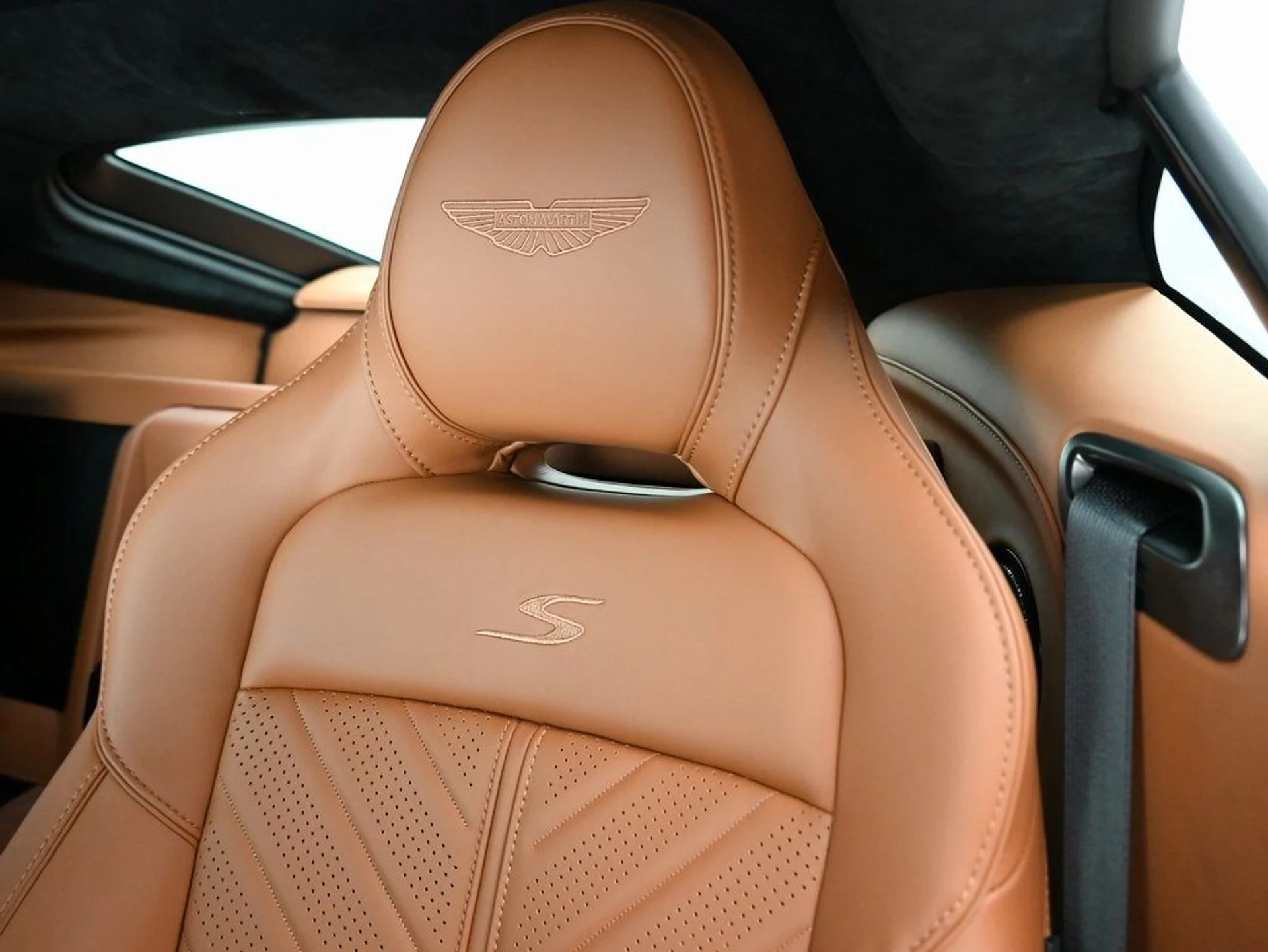 mph009_700136455_801528df368f8284ed032daf65d4456f_14378609aa